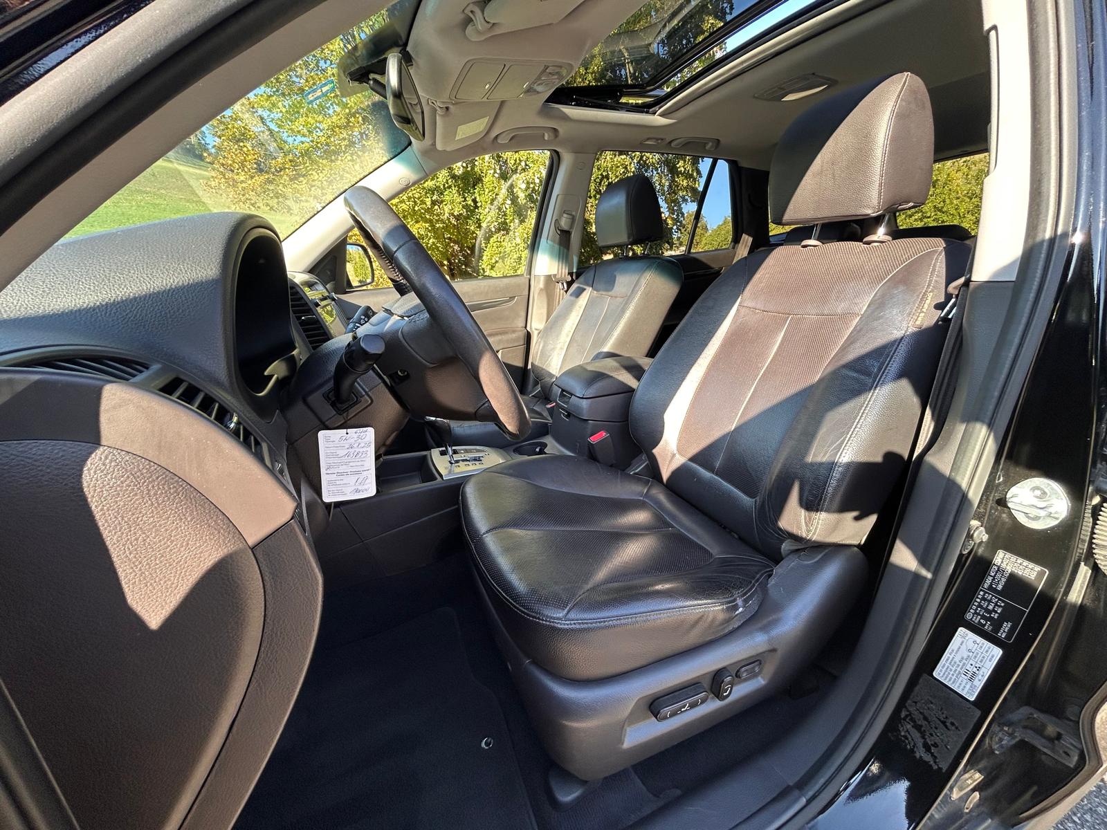 HYUNDAI Santa Fe 2.2 CRDI Style 4WD Automatic-image-17