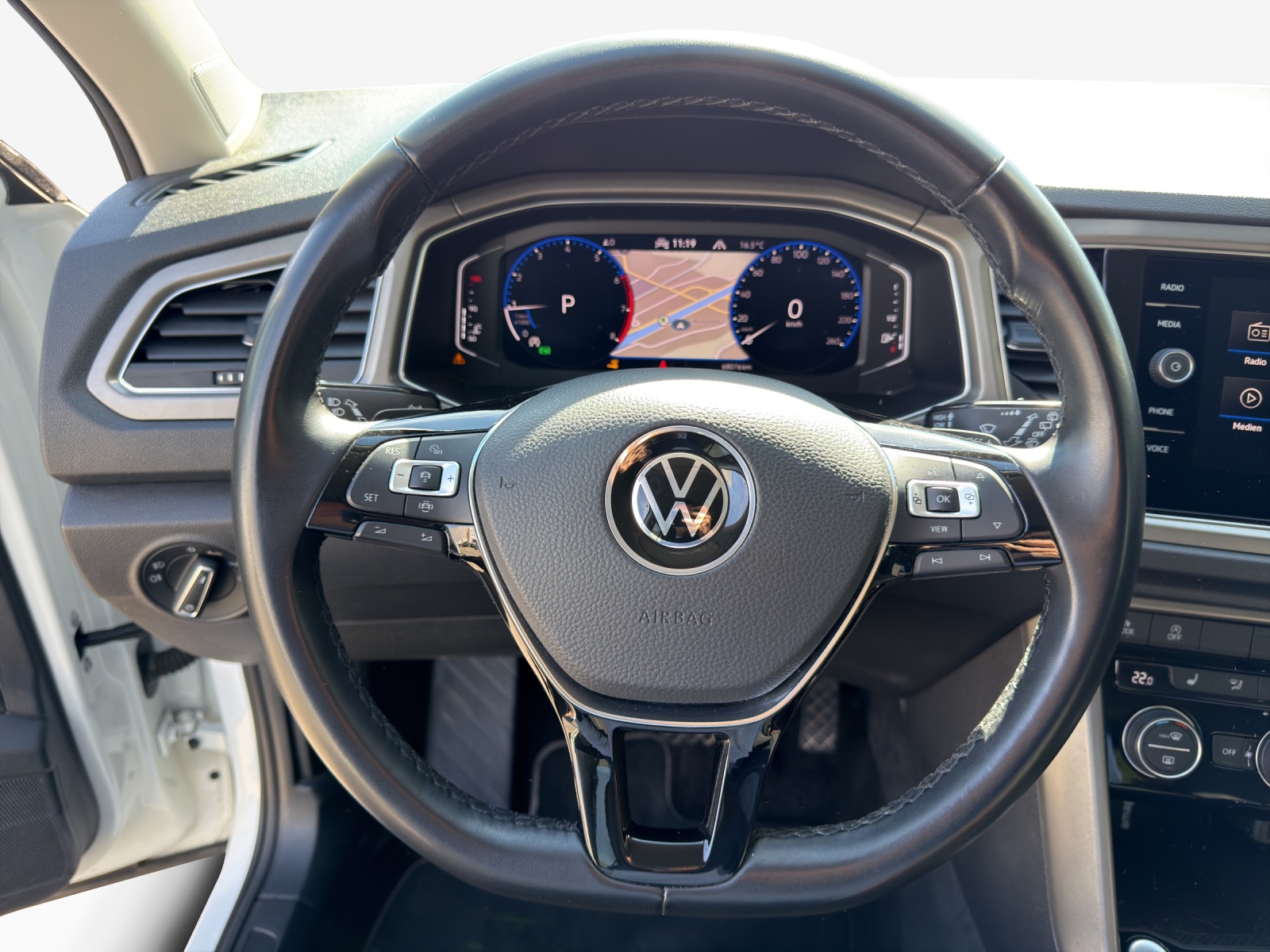 VW T-Roc 1.5 TSI EVO Advance DSG-image-9