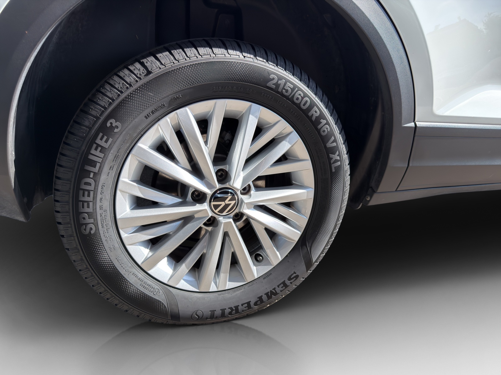 VW T-Roc 1.5 TSI EVO Advance DSG-image-13
