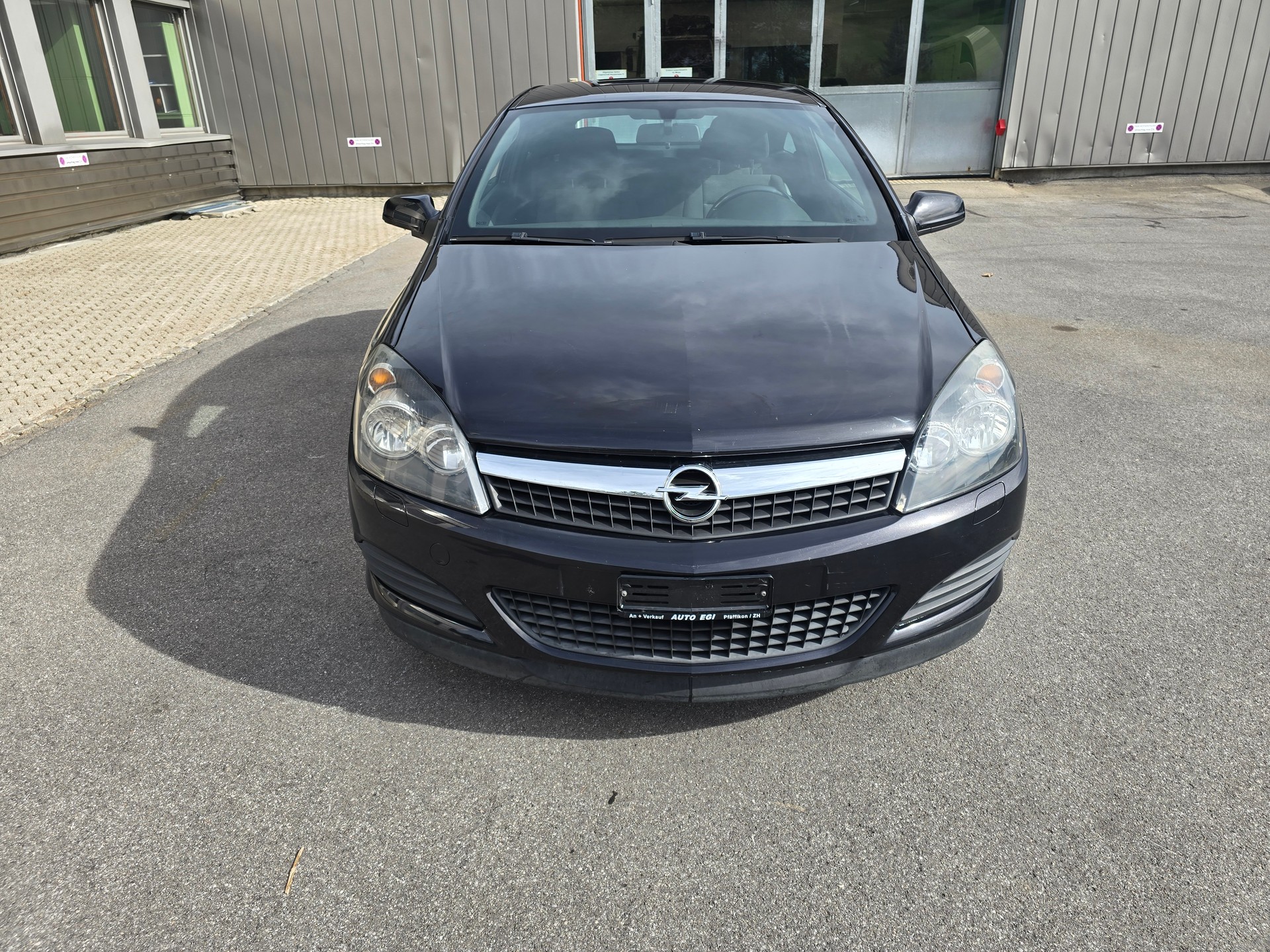 OPEL Astra GTC 1.8i 16V Sport