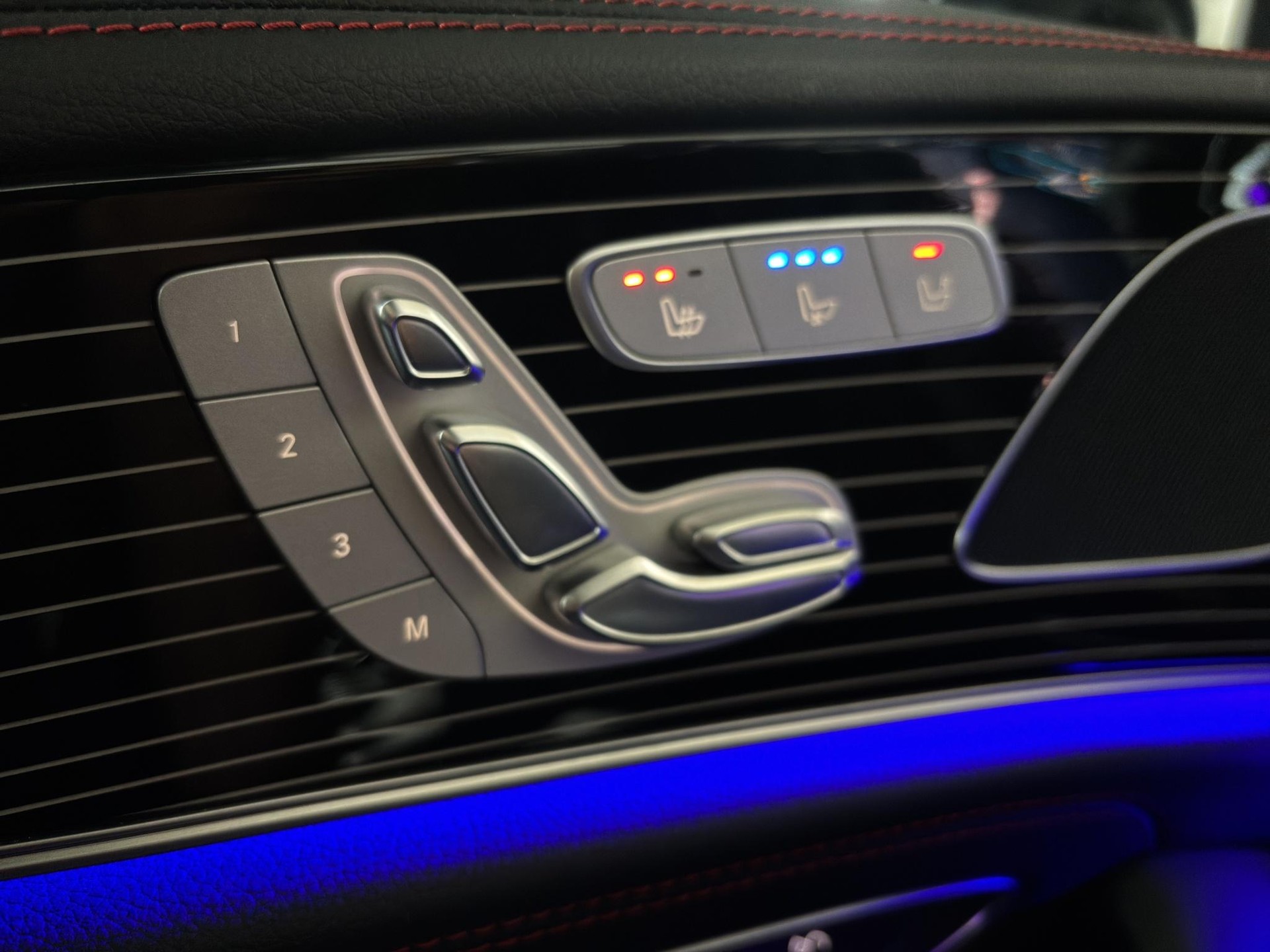 MERCEDES-BENZ CLS-Klasse C257 CLS 53 AMG 4matic+-image-9