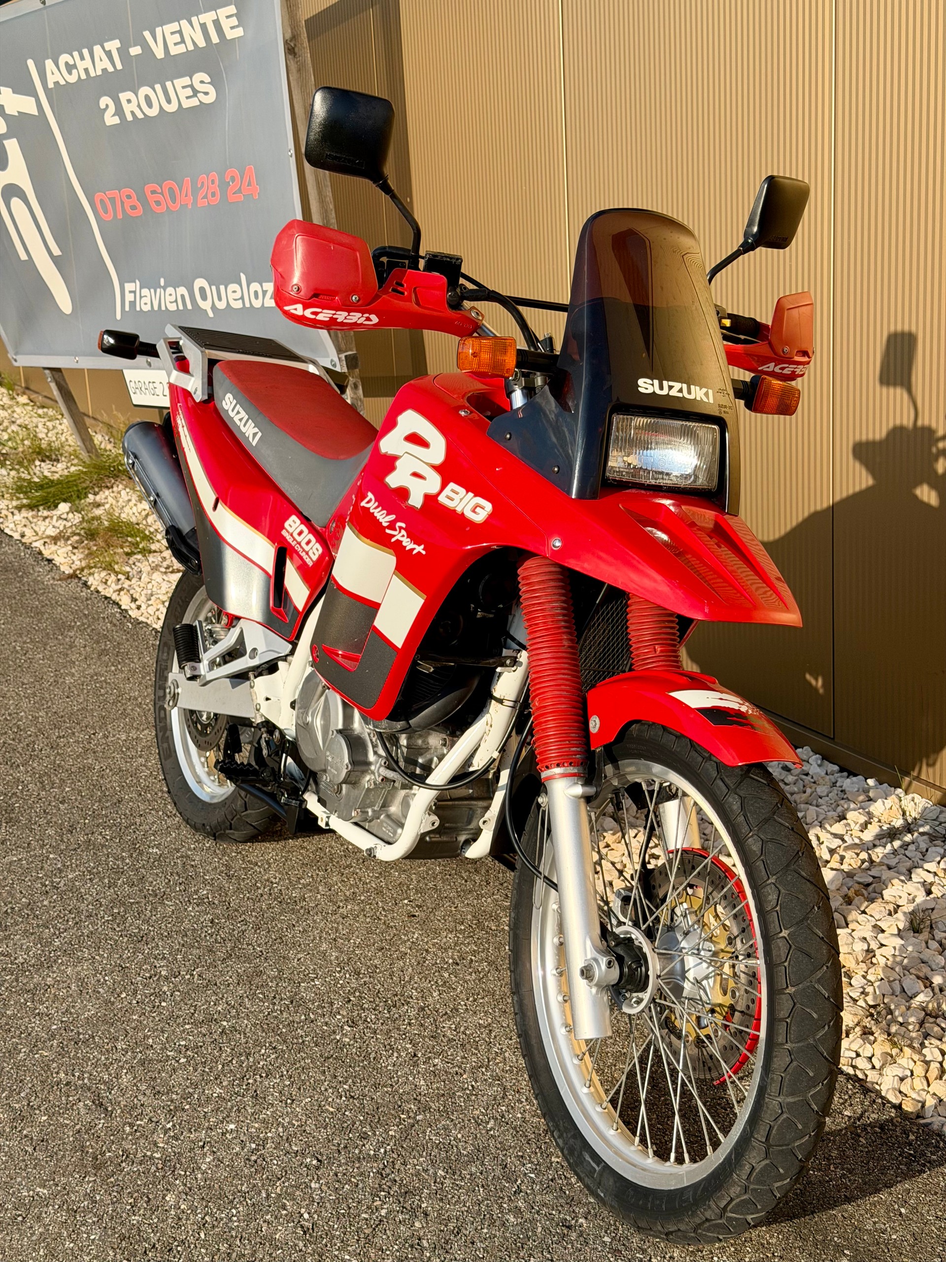 SUZUKI DR 800 S M-R Big-image-0