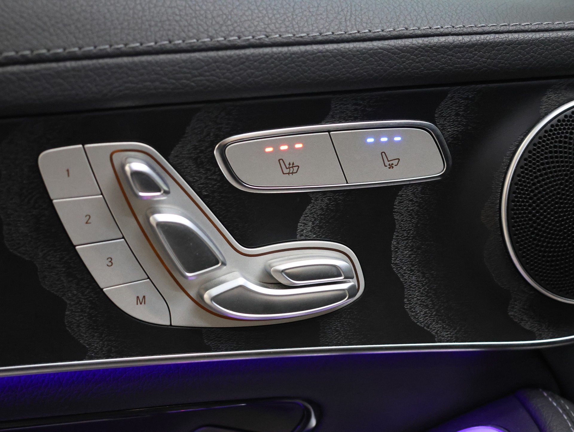 MERCEDES-BENZ GLC Coupé 43 AMG 4Matic 9G-Tronic *1.HAND*-image-19