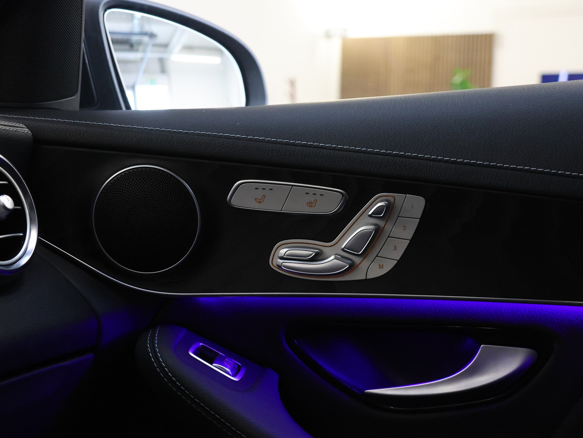 MERCEDES-BENZ GLC Coupé 43 AMG 4Matic 9G-Tronic *1.HAND*-image-30