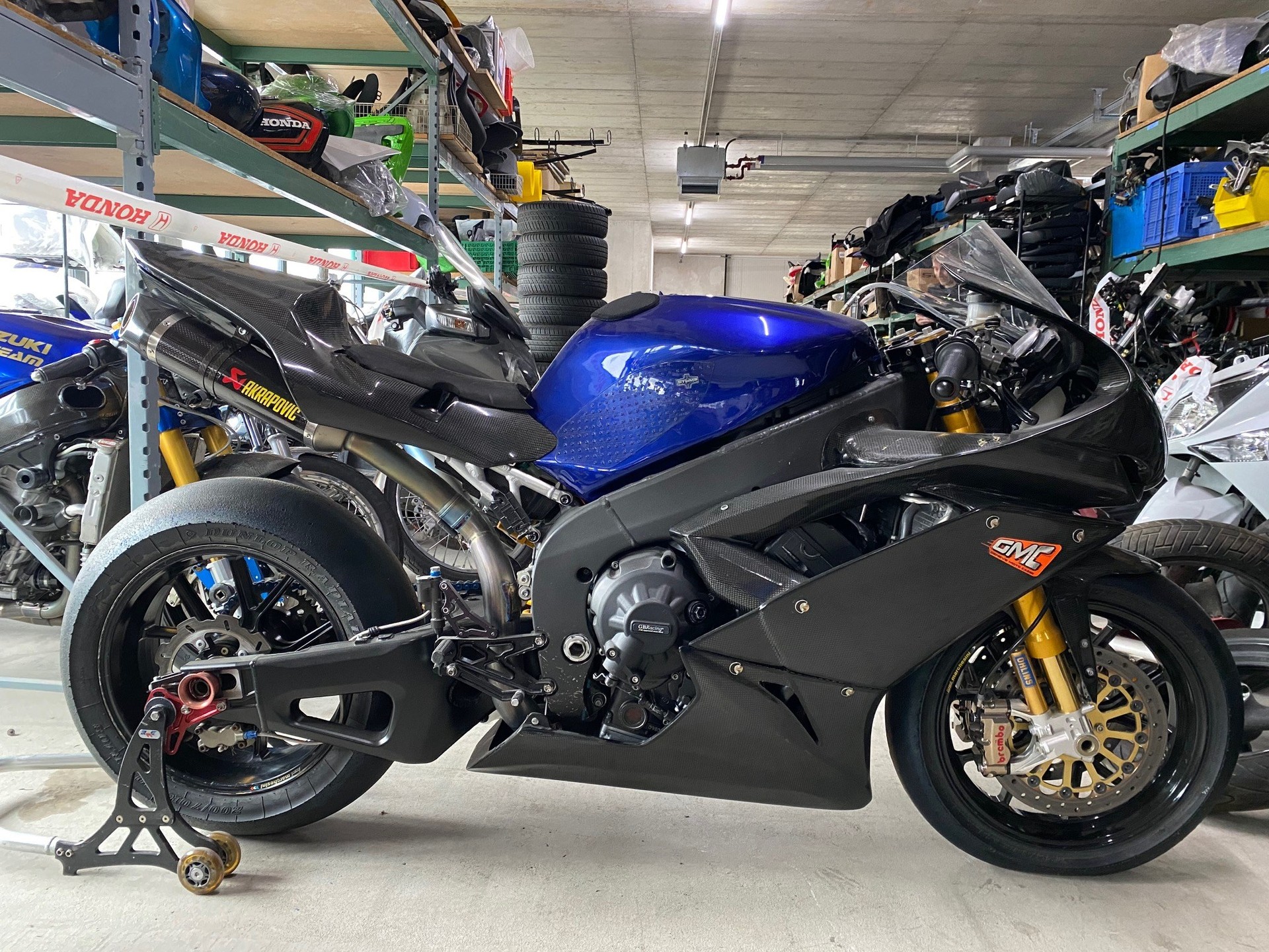YAMAHA YZF-R1-image-0