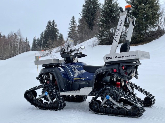 TGB Blade 1000 EFI LT Touring 4x4-image-3