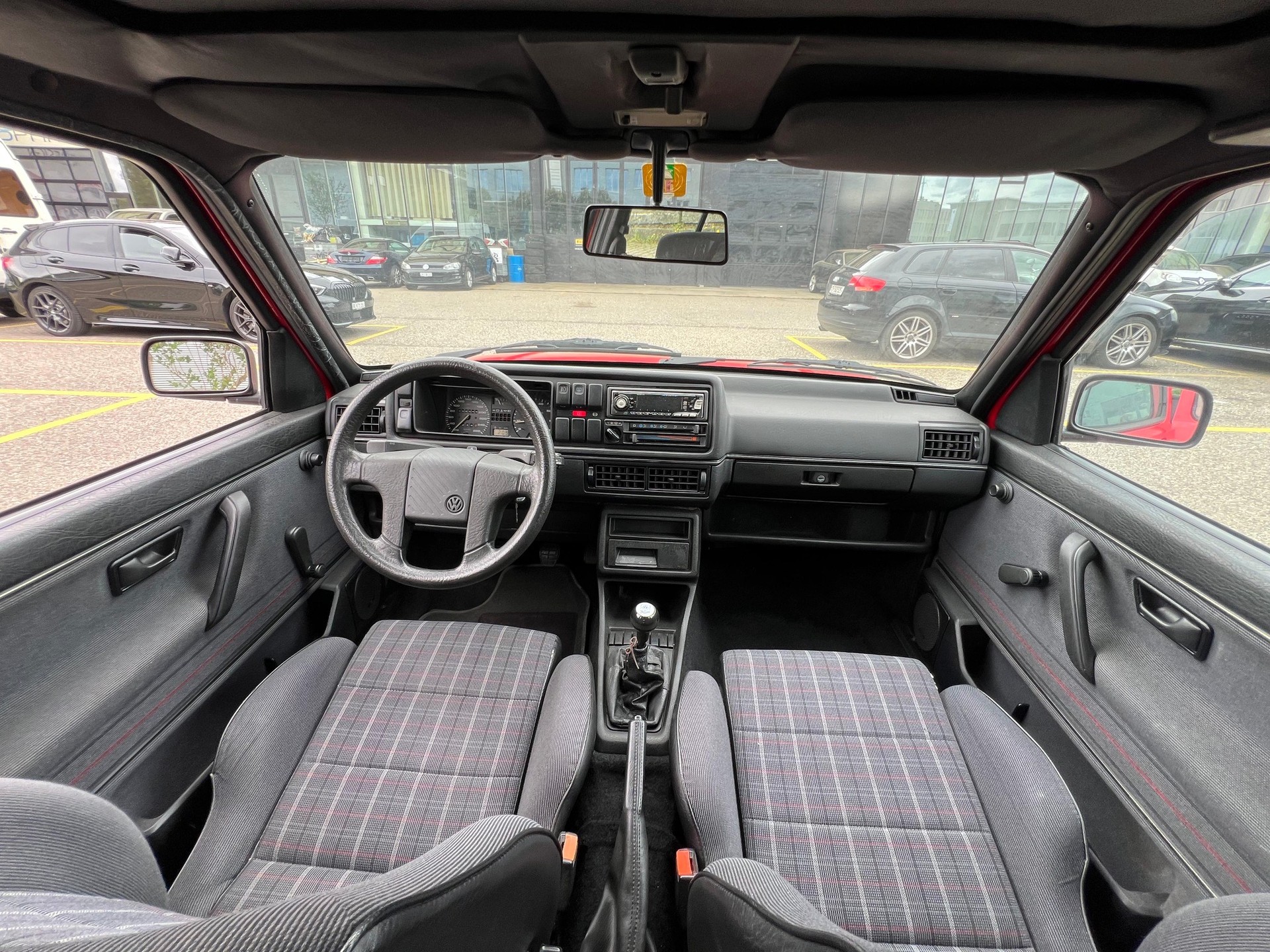 VW 1800 GTI G60 | Schiebedach | BBS Felgen-image-7