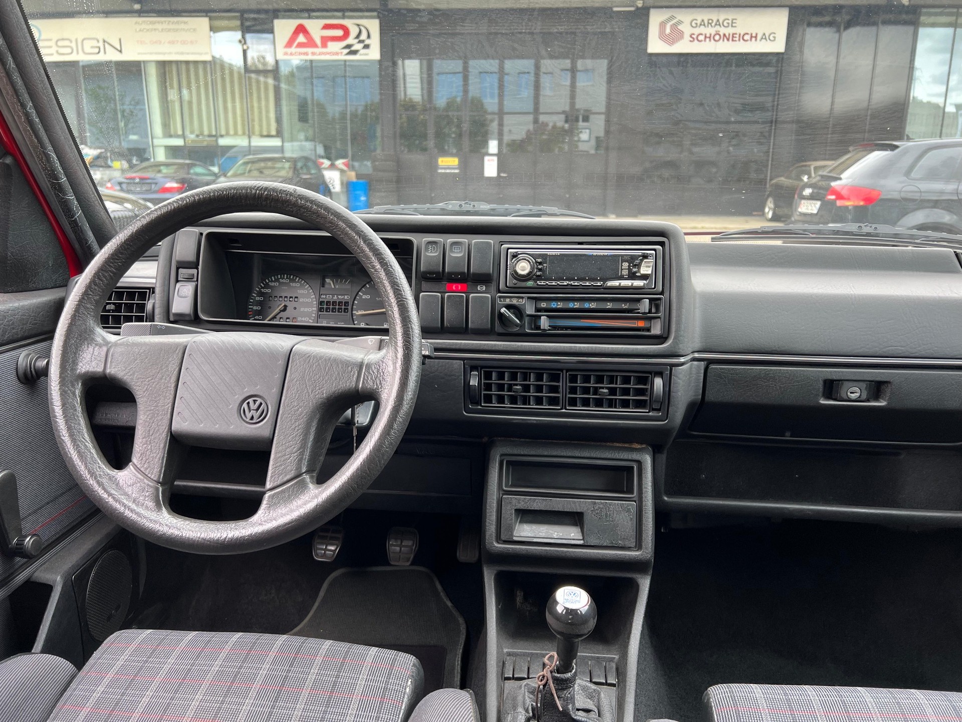 VW 1800 GTI G60 | Schiebedach | BBS Felgen-image-8