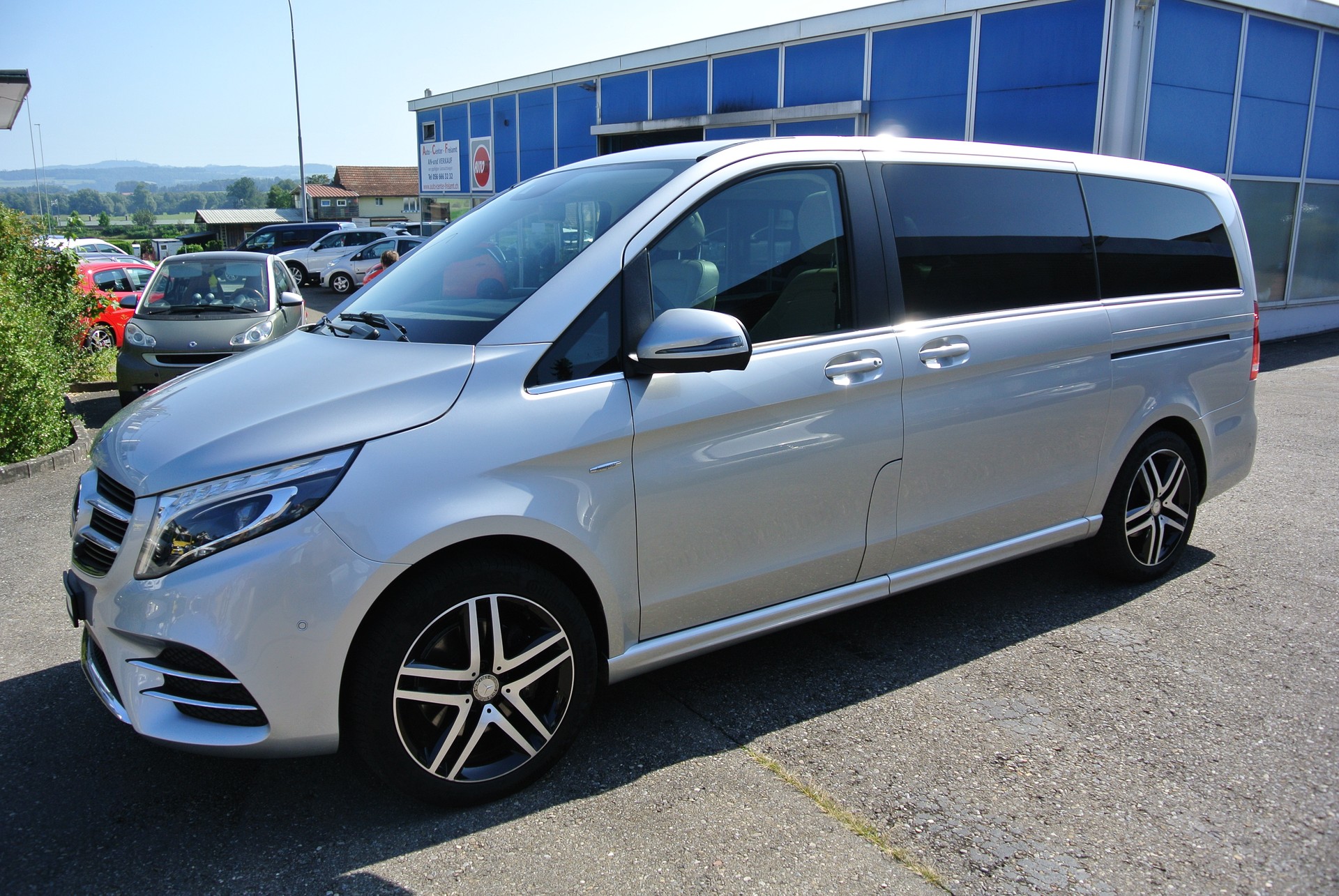 MERCEDES-BENZ V 250 d Avantgarde lang 4Matic 7G-Tronic, AMG Line-showroom-element-1