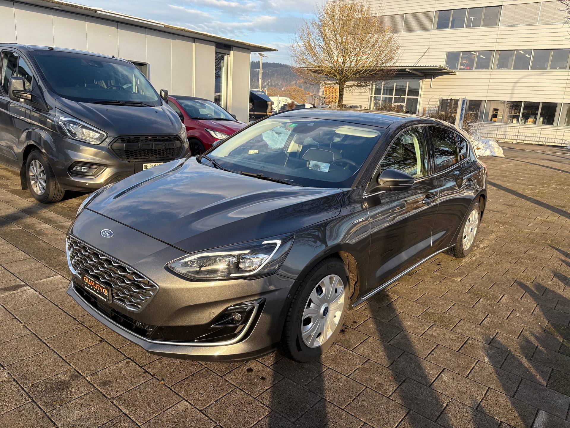 FORD Focus 1.5 SCTi Vignale Automatic-showroom-element-1