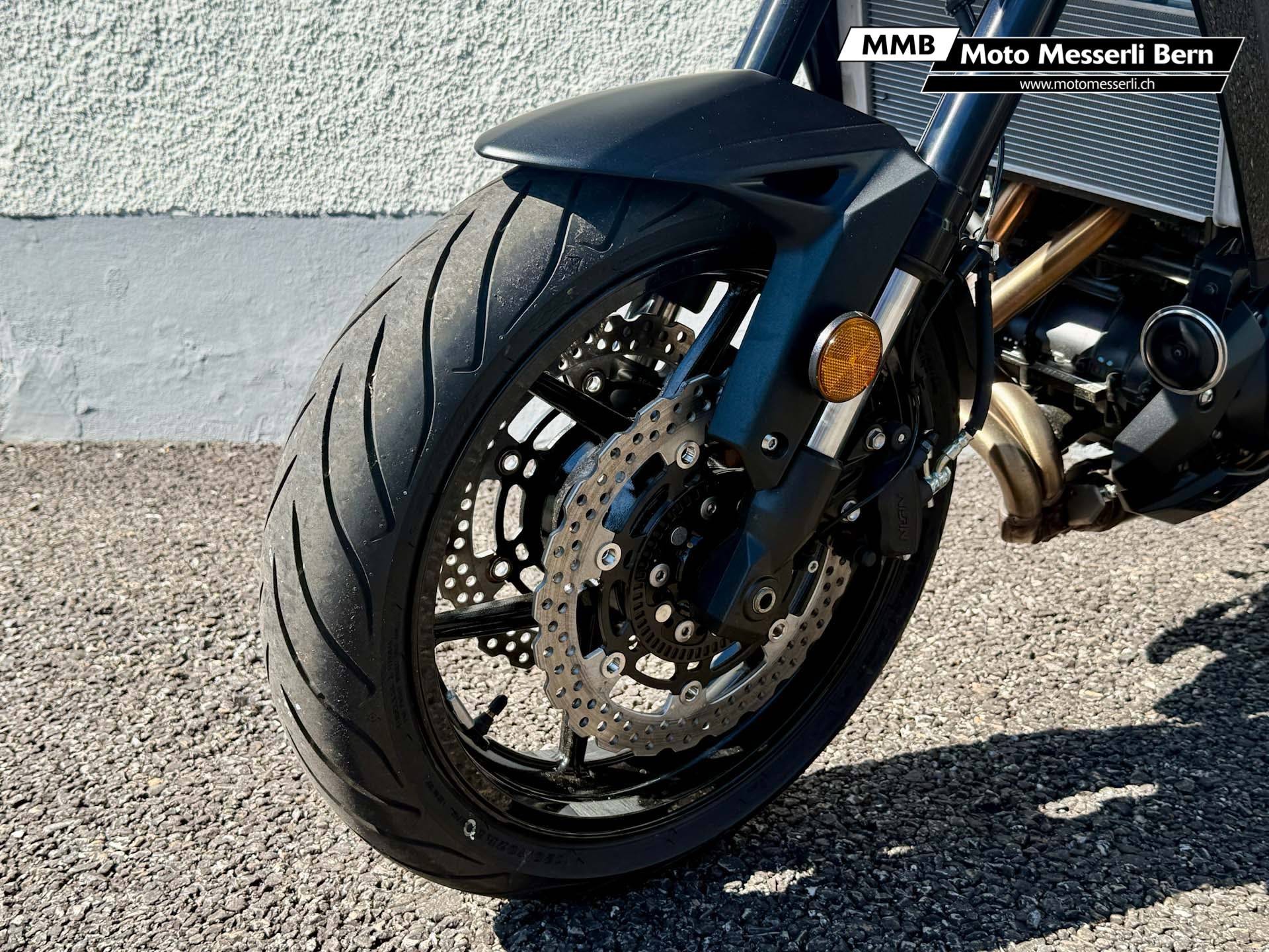KAWASAKI Versys 650-image-11