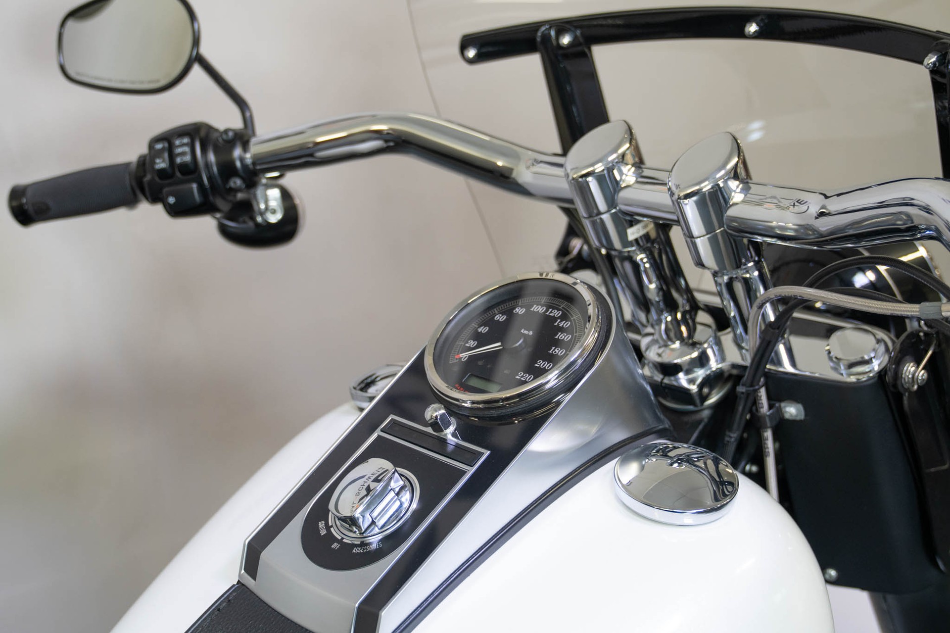 HARLEY-DAVIDSON FLSTFB Fat Boy Special ABS-image-8
