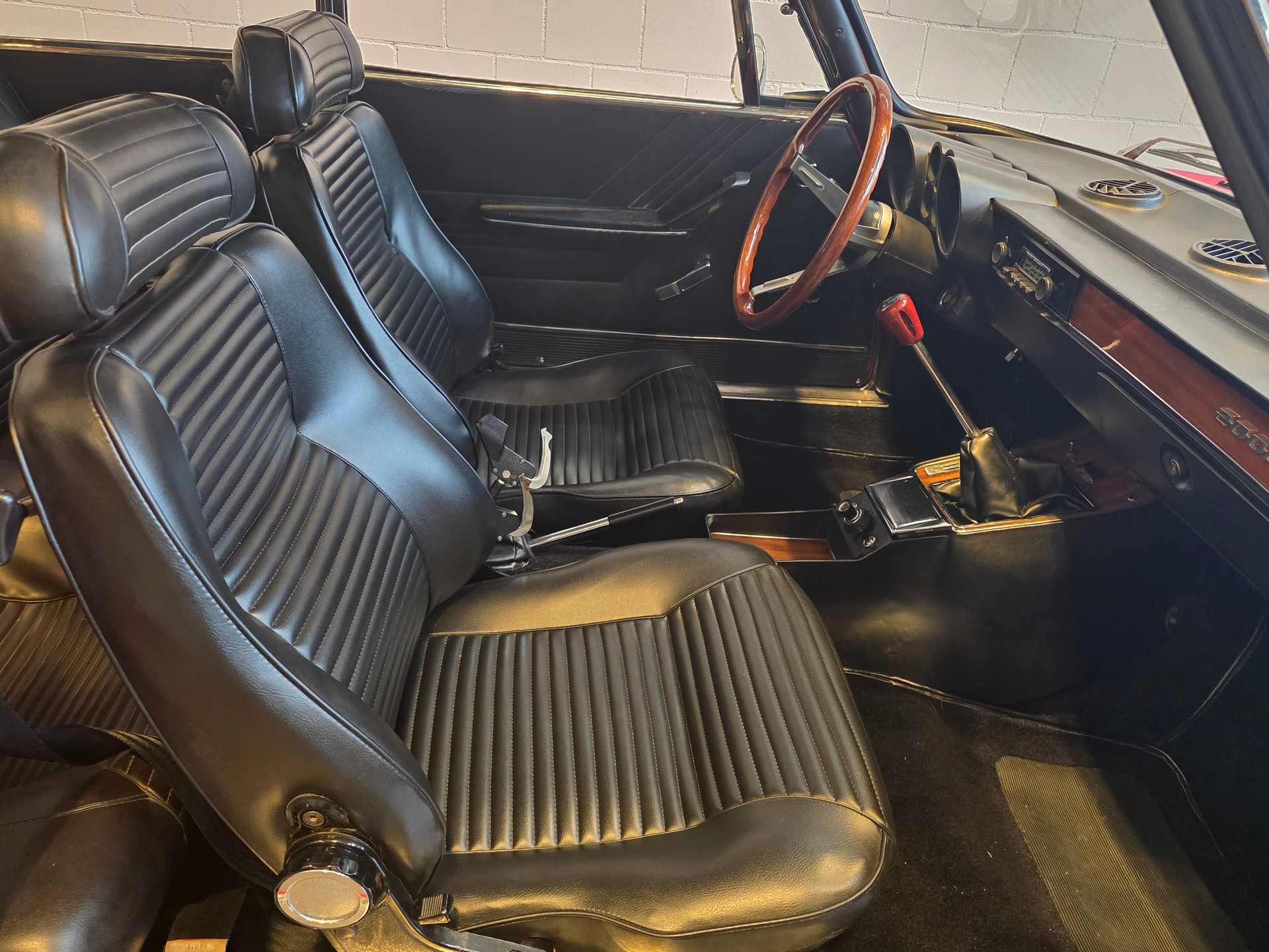 ALFA ROMEO 2000-image-17