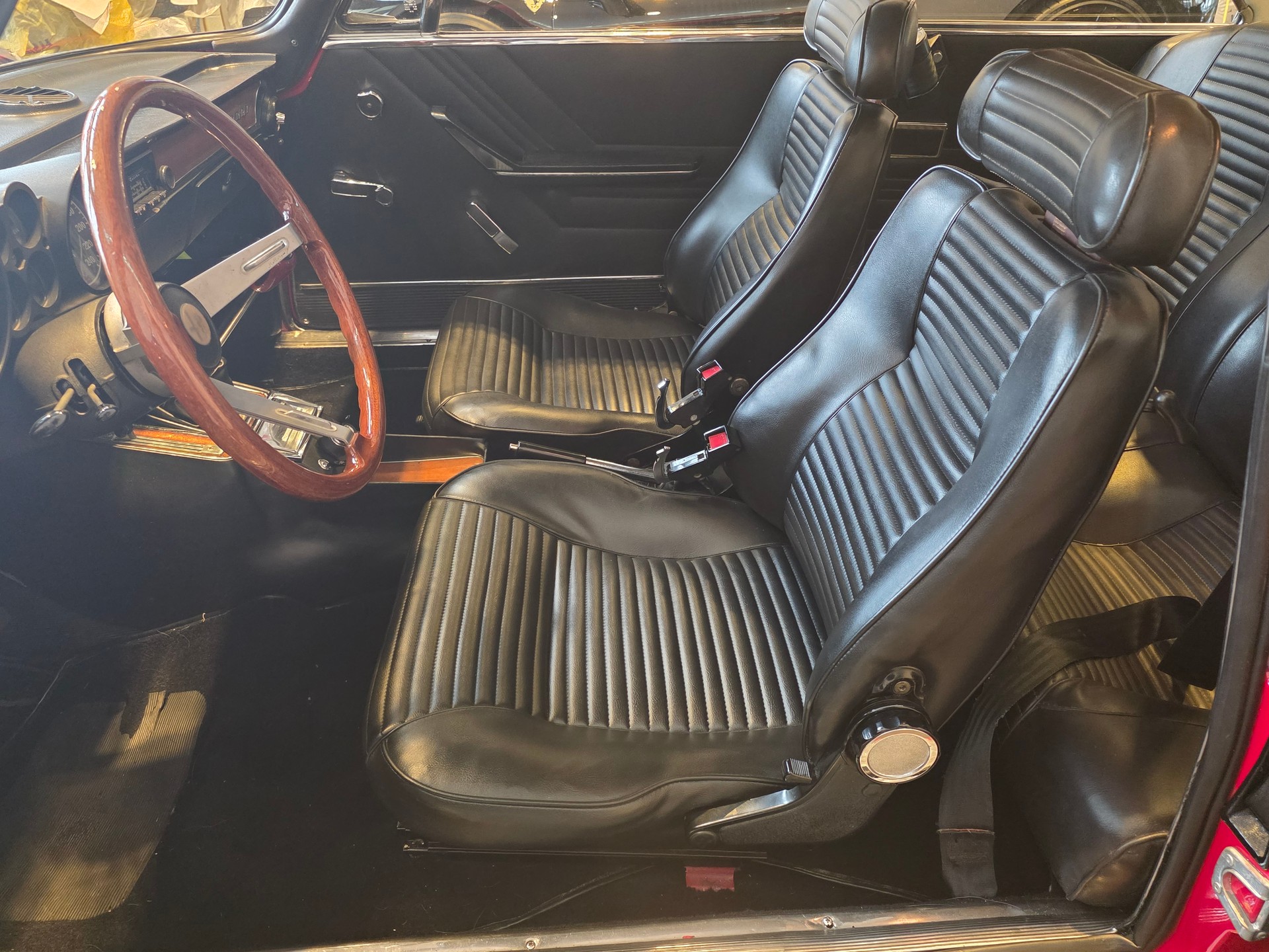 ALFA ROMEO 2000-image-13