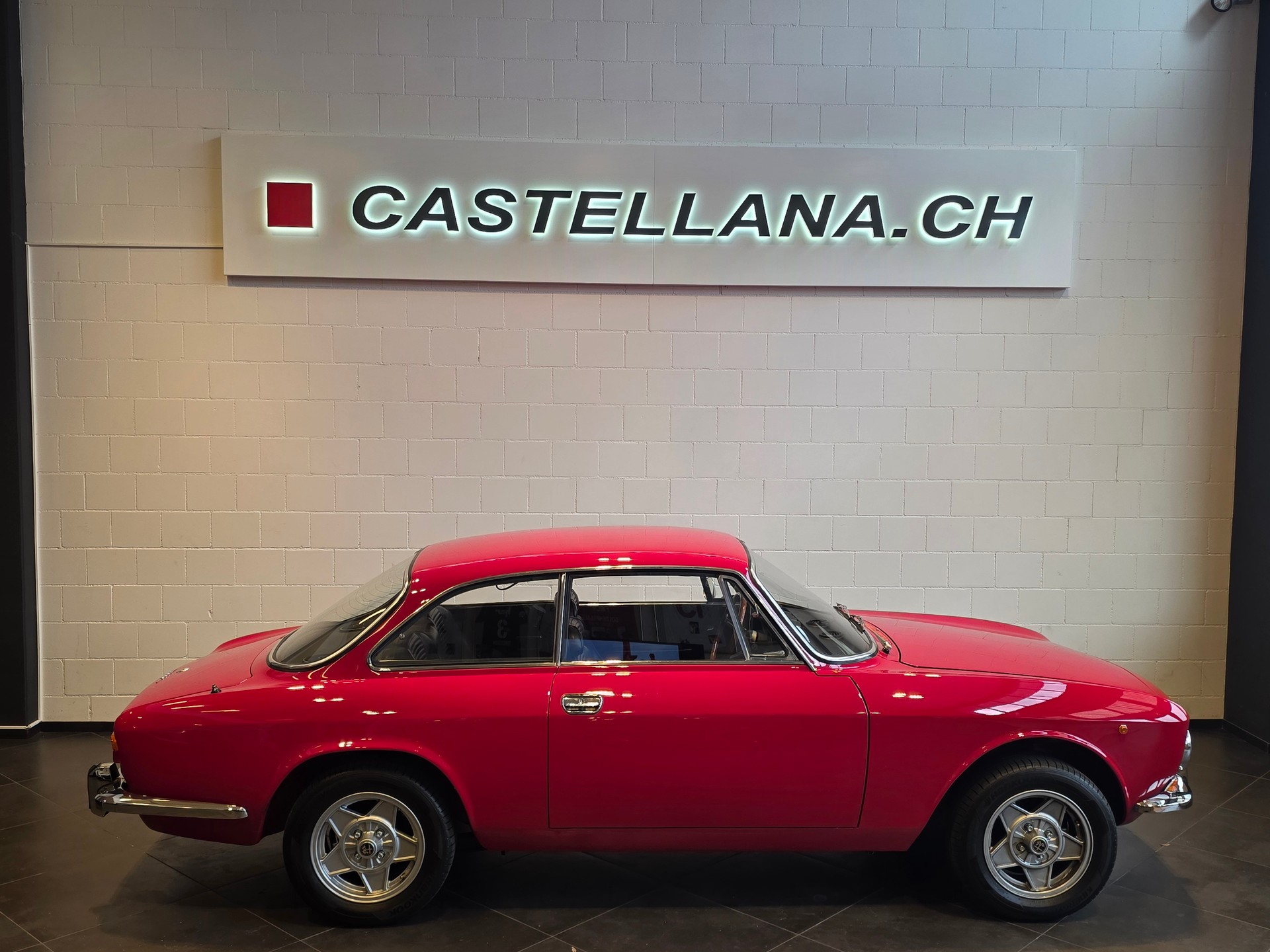 ALFA ROMEO 2000-image-4