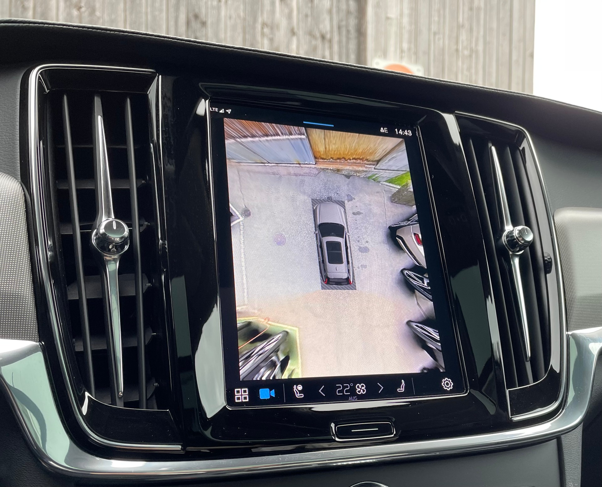 VOLVO V90 2.0 T6 TE Ultra Bright eAW-image-13