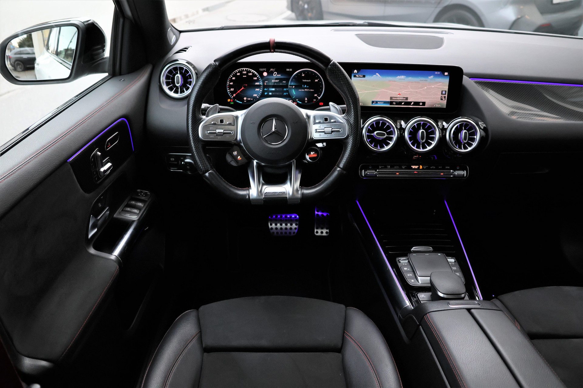 MERCEDES-BENZ GLA 35 AMG 4Matic 8G-Speedshift DCT (CH)-image-12