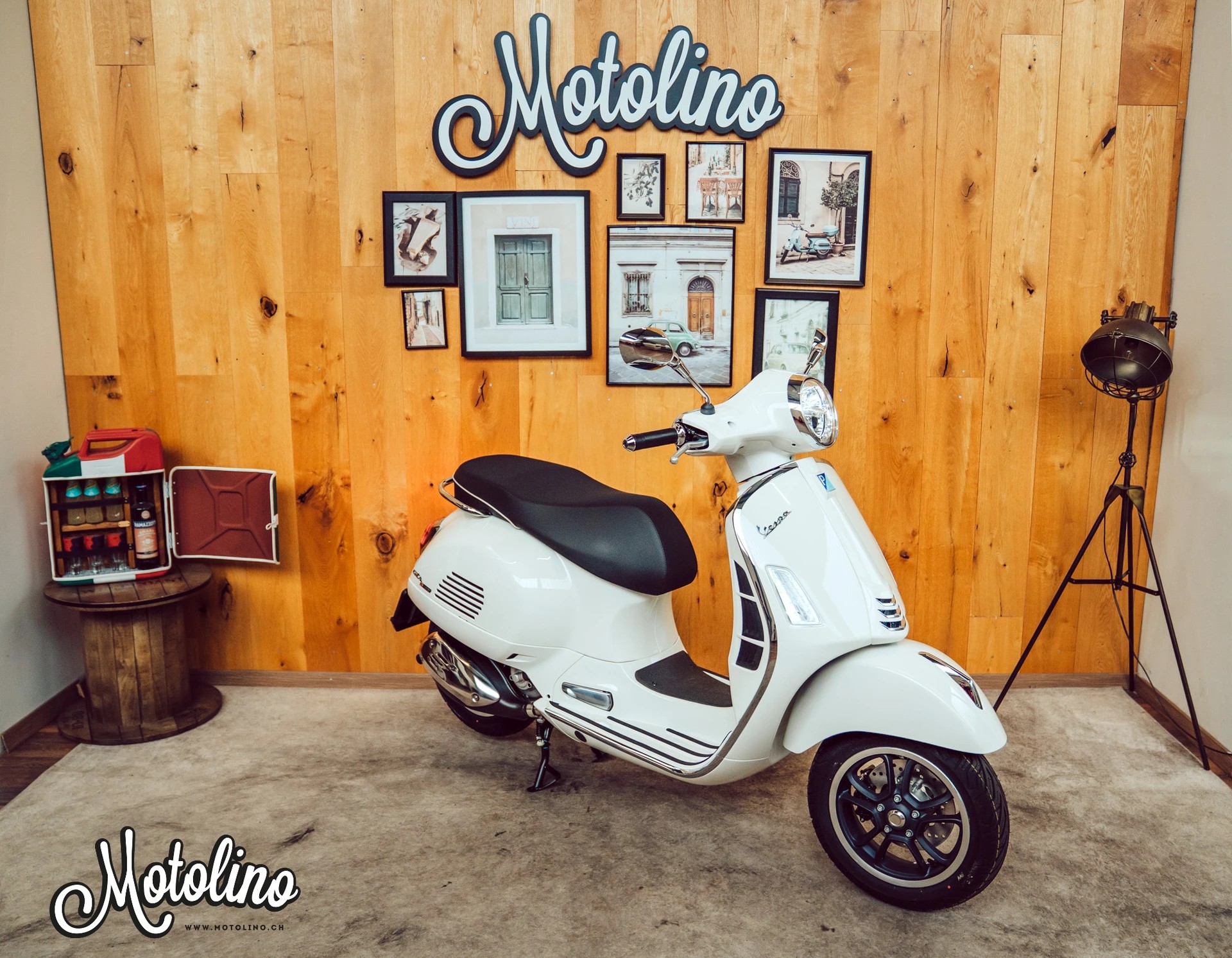 PIAGGIO Vespa GTS 125 Super RST Euro 5+-image-0