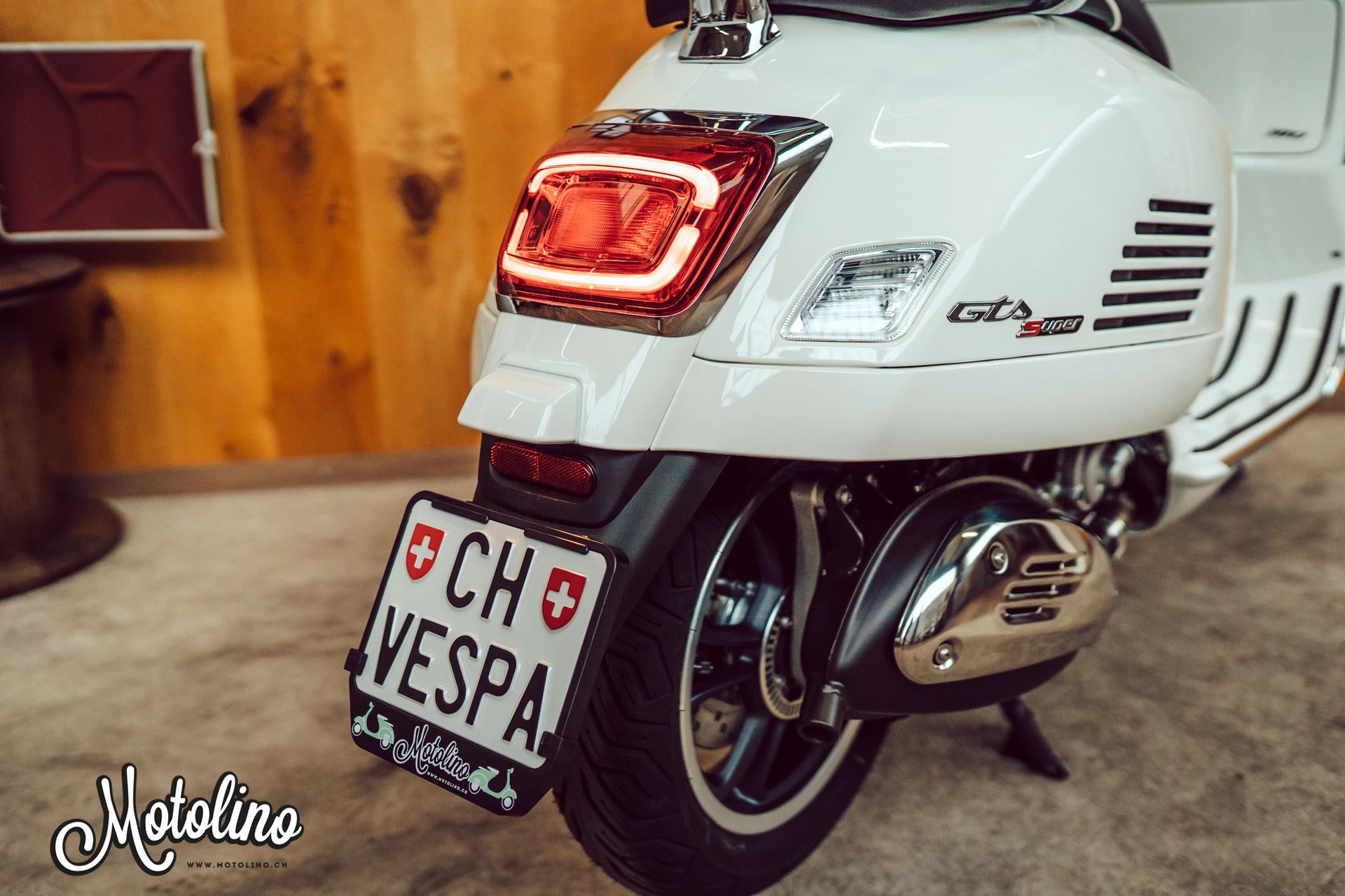 PIAGGIO Vespa GTS 125 Super RST Euro 5+-image-1