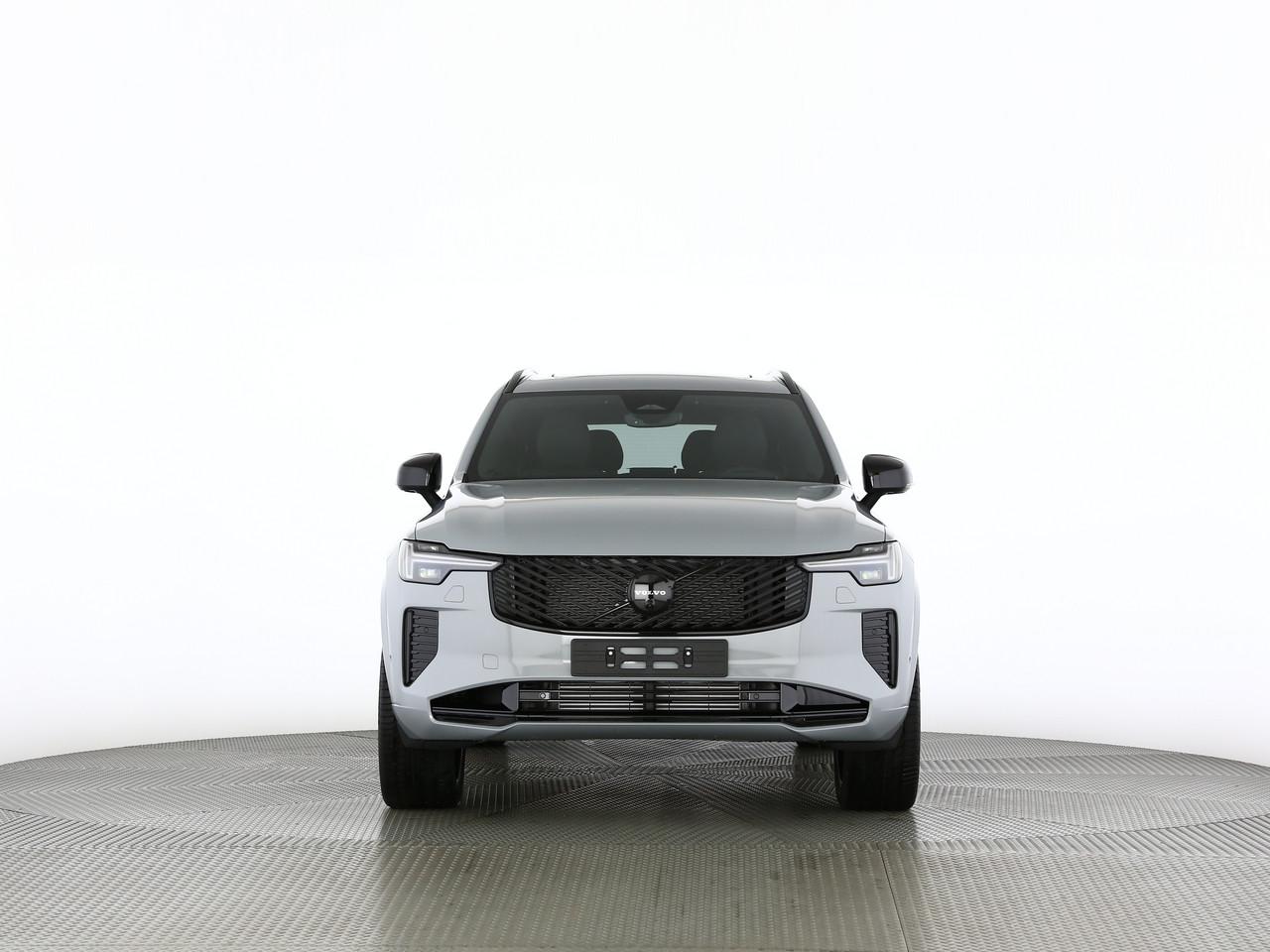 VOLVO XC90 2.0 T8 TE Black Edition eAWD-image-4