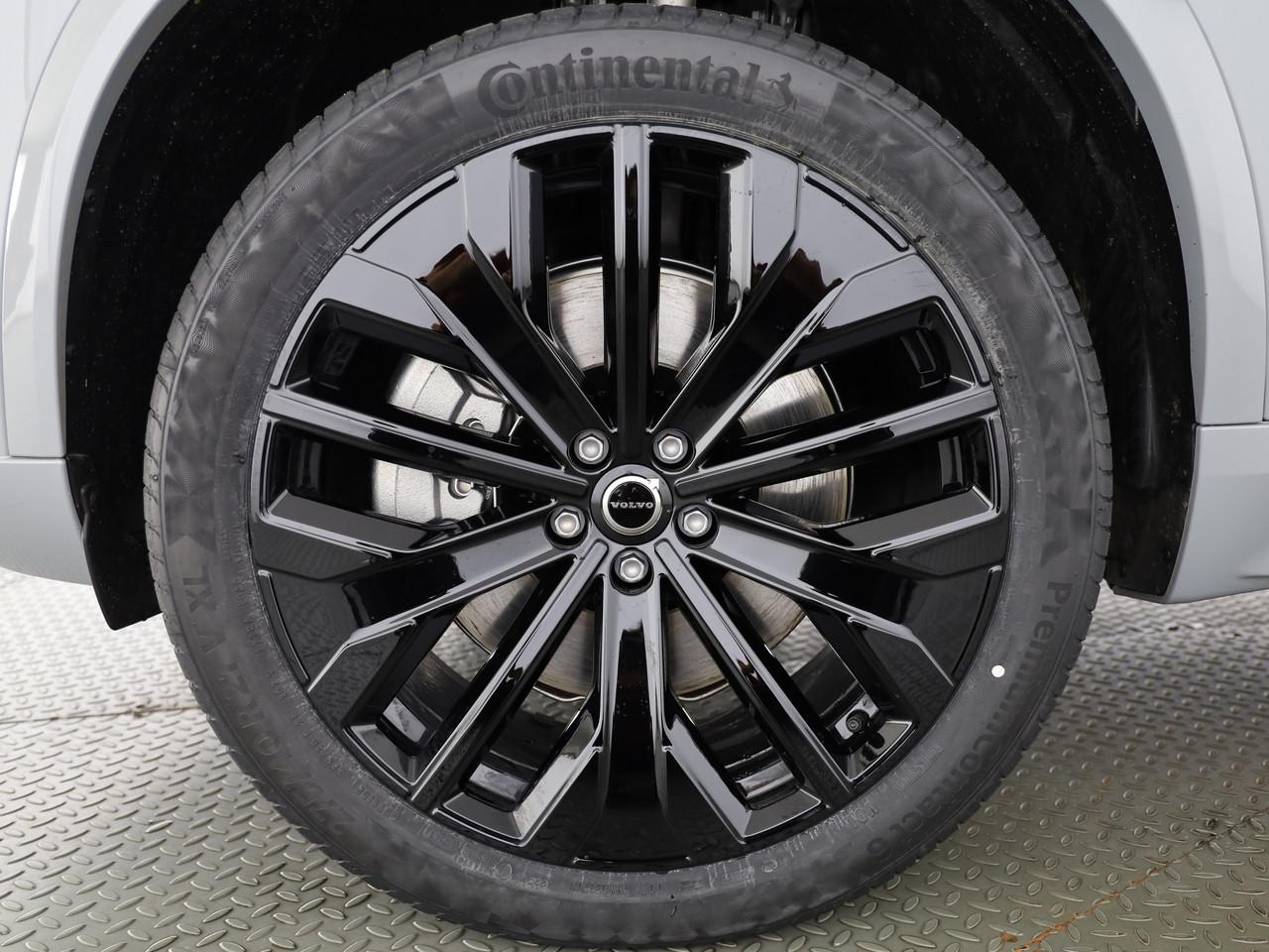 VOLVO XC90 2.0 T8 TE Black Edition eAWD-image-5