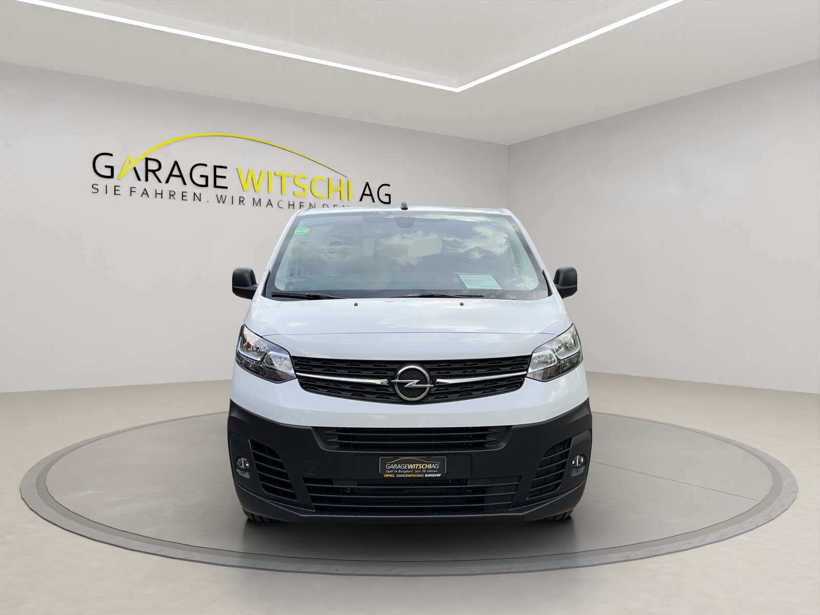 OPEL Vivaro-e Cargo 2.7t M 50 kWh-showroom-element-1