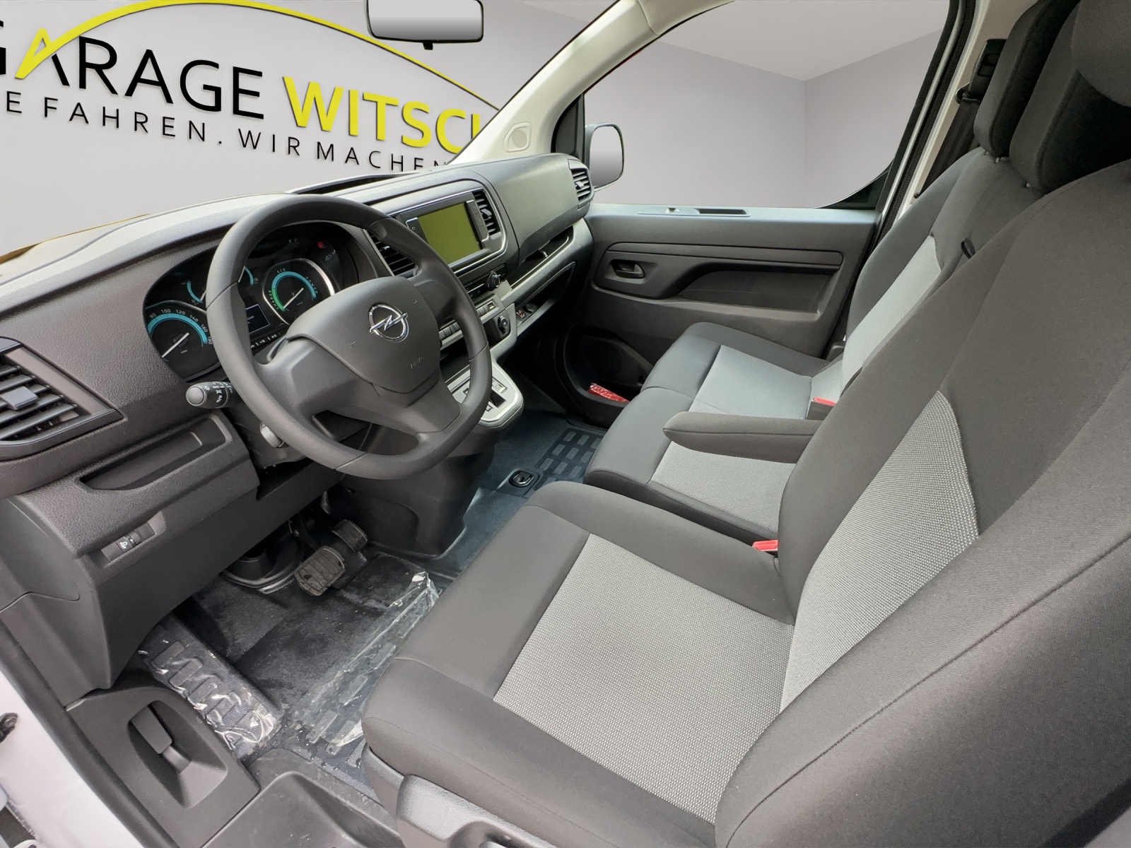 OPEL Vivaro-e Cargo 2.7t M 50 kWh-image-9