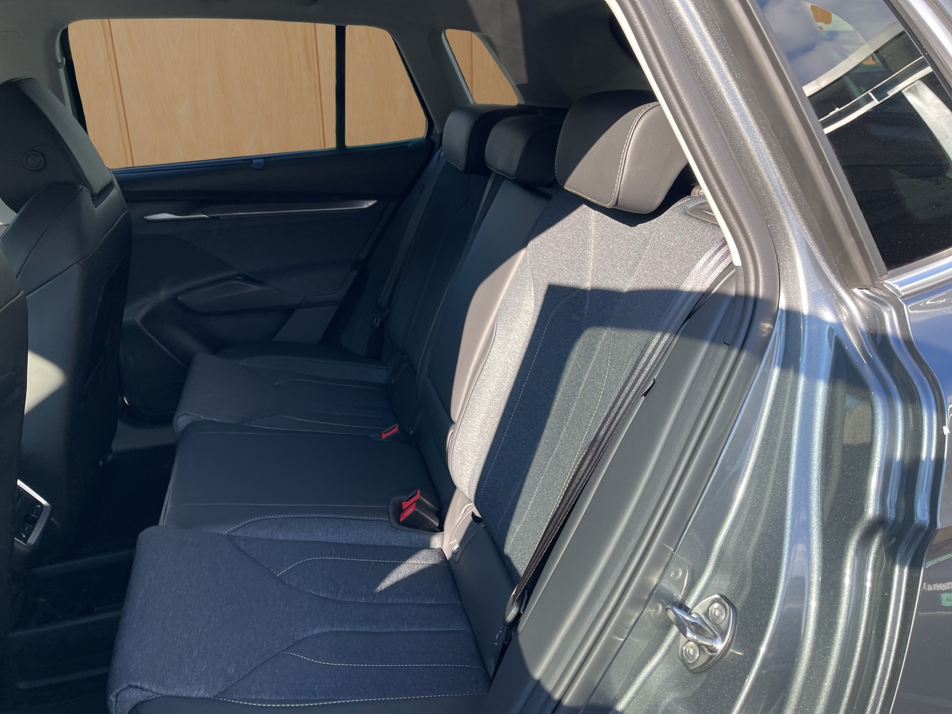 SKODA Elroq 85-image-7