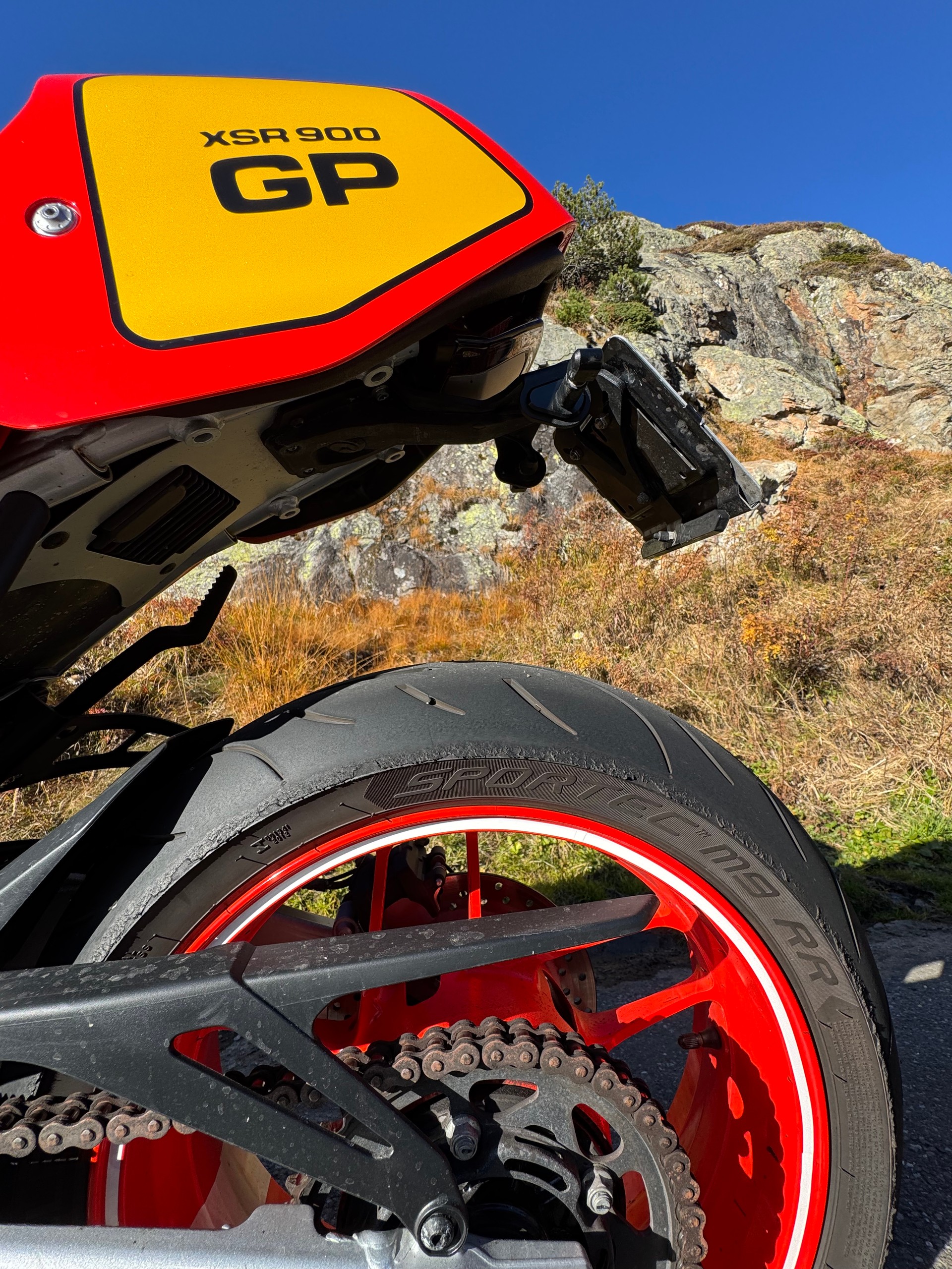 YAMAHA XSR 900 GP-image-4