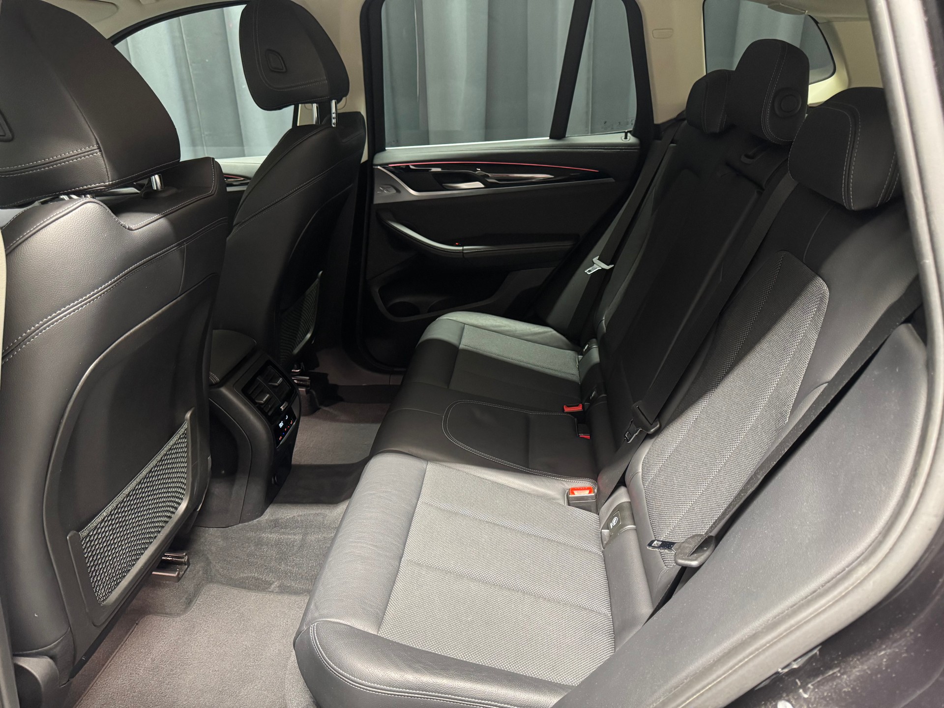 BMW X3 xDrive 20d xLine Steptronic(M)(80)-image-7