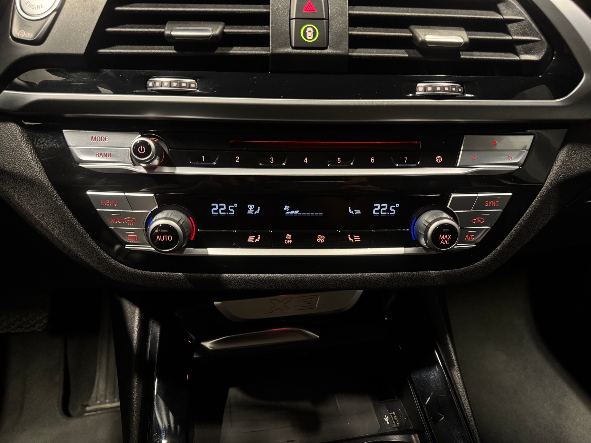 BMW X3 xDrive 20d xLine Steptronic(M)(80)-image-12