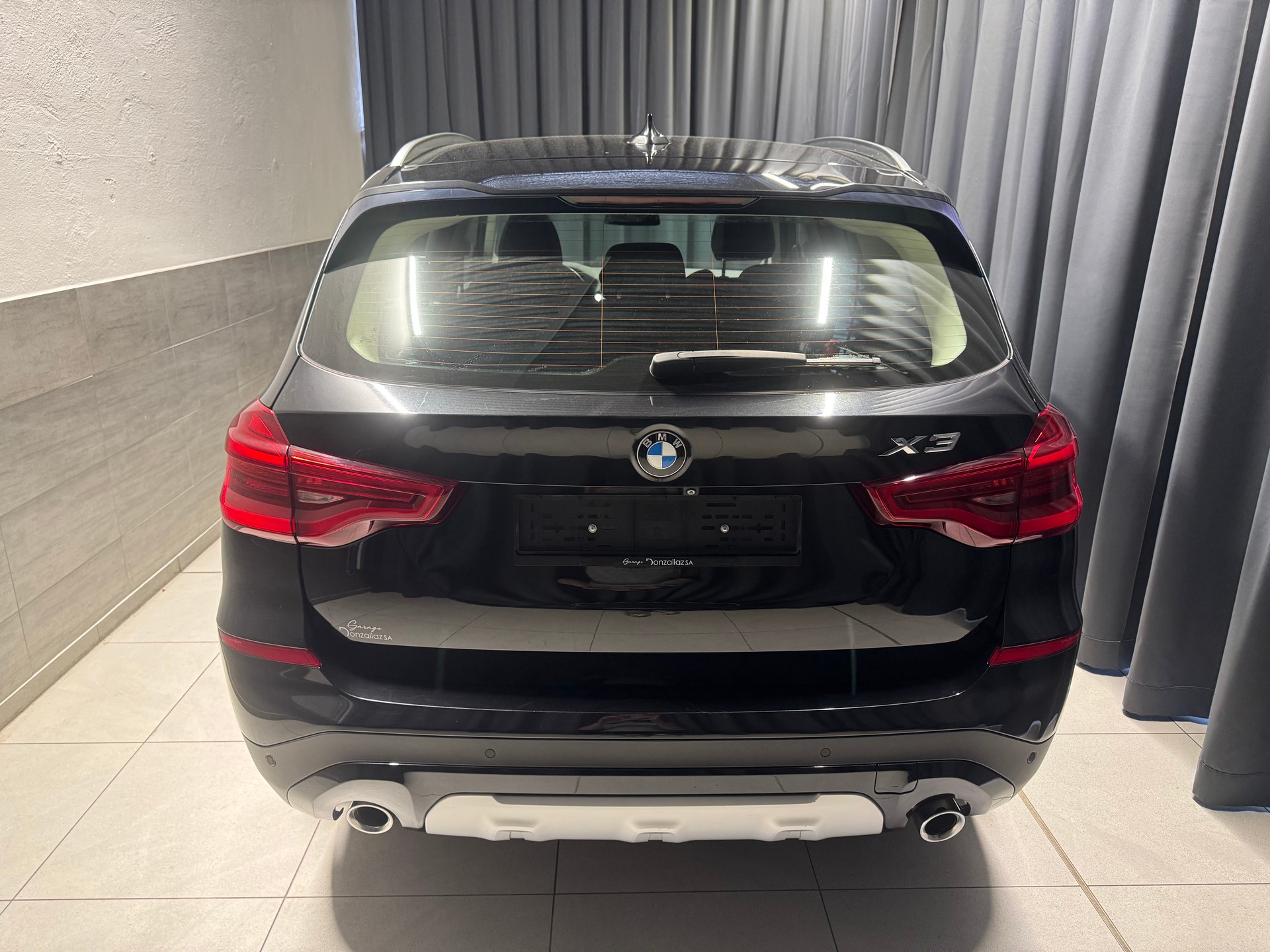 BMW X3 xDrive 20d xLine Steptronic(M)(80)-image-4