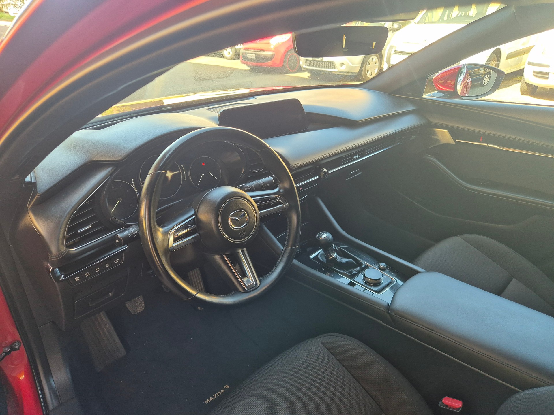 MAZDA 3 Hatchback SKYACTIV-X M Hybrid 180 Revolution AWD-image-10