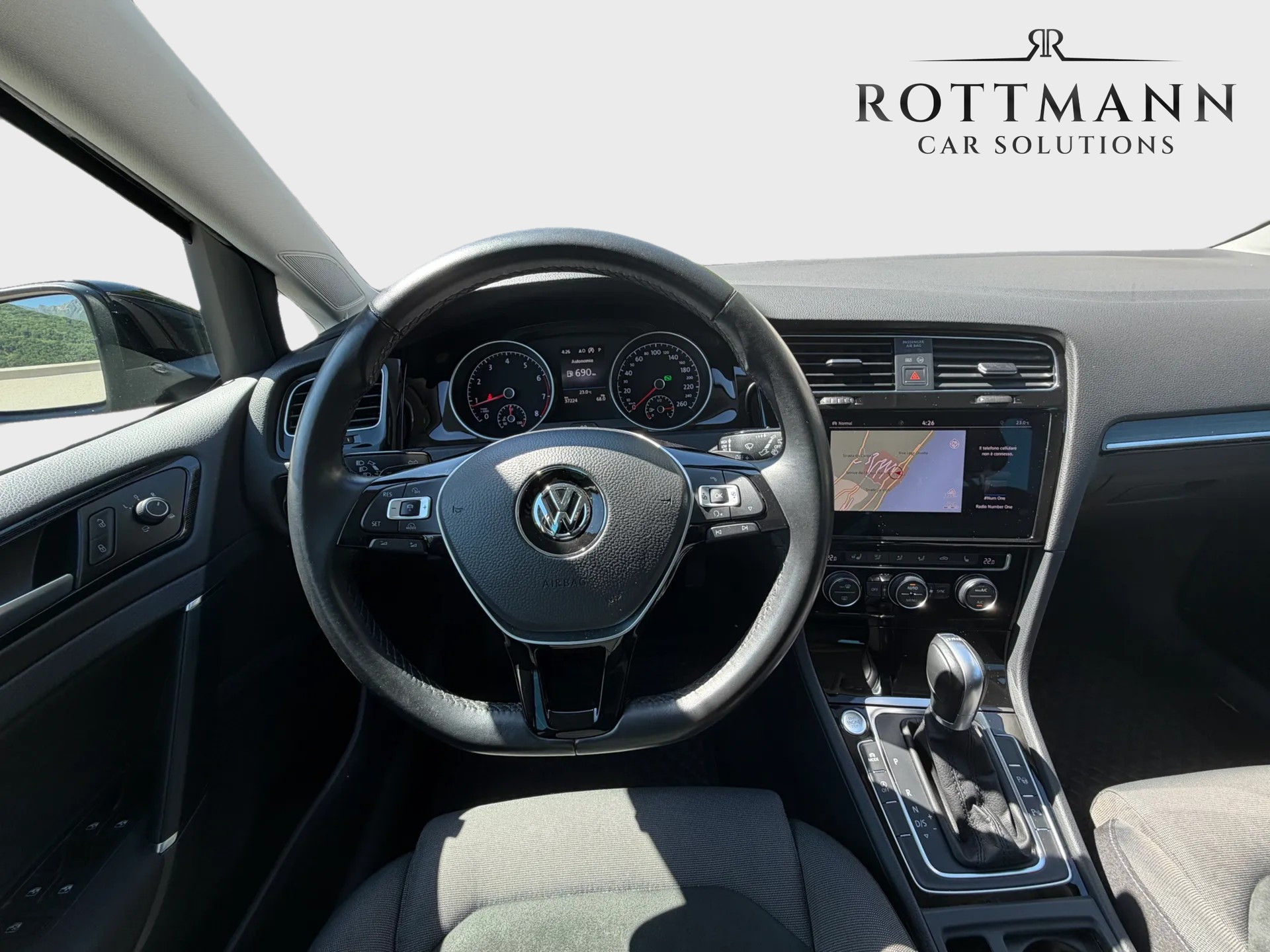 VW Golf 1.4 TSI Highline DSG-image-11