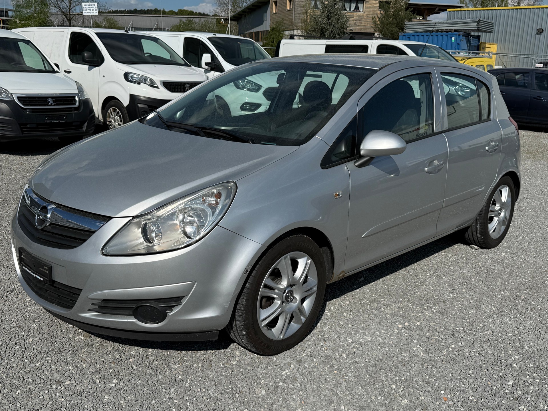 OPEL Corsa 1.4 TP Enjoy-image-1