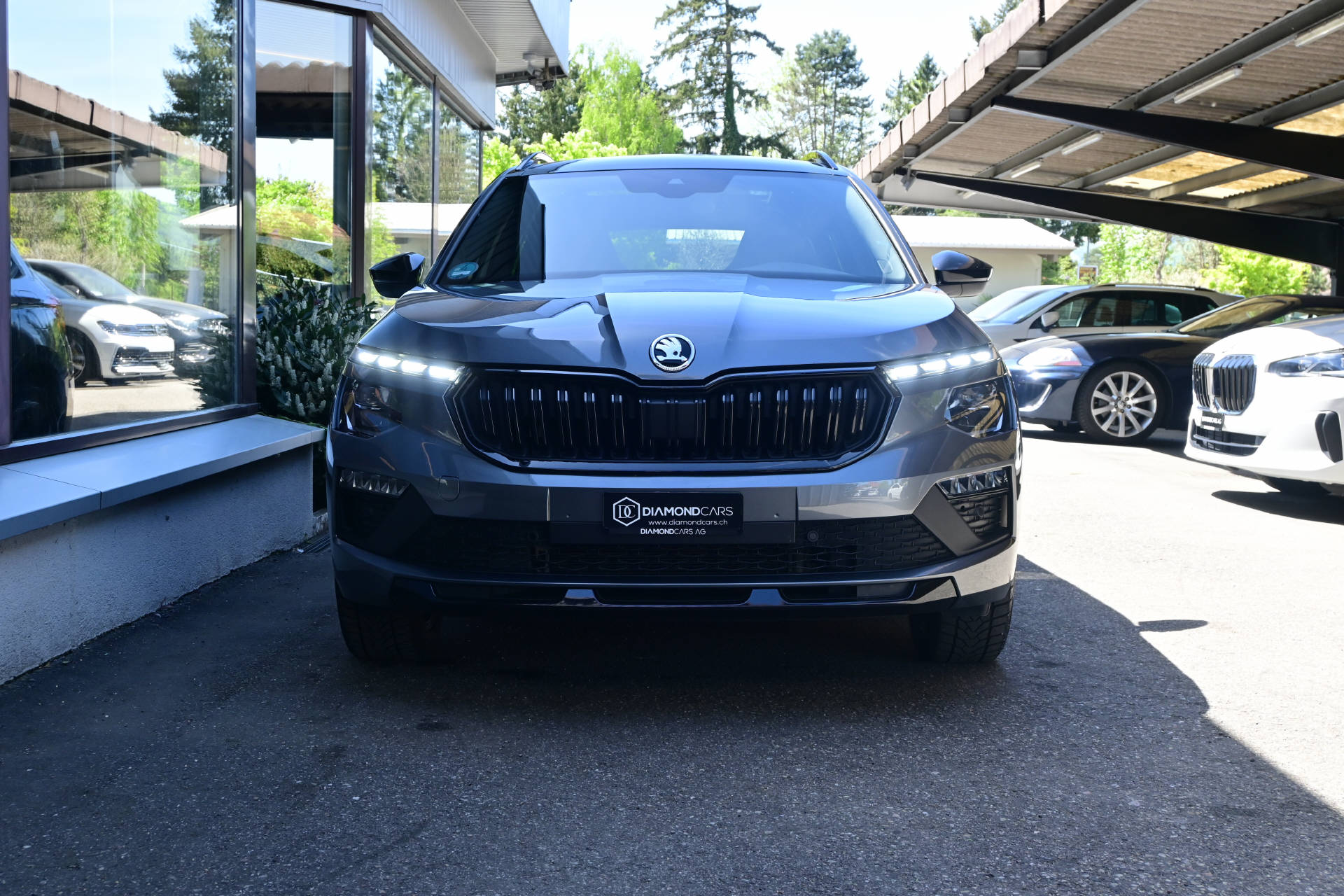 SKODA Kamiq 1.0 TSI Monte Carlo DSG *Werksgarantie bis 11/29*Rückfahrkamera*8-fach bereift-showroom-element-1