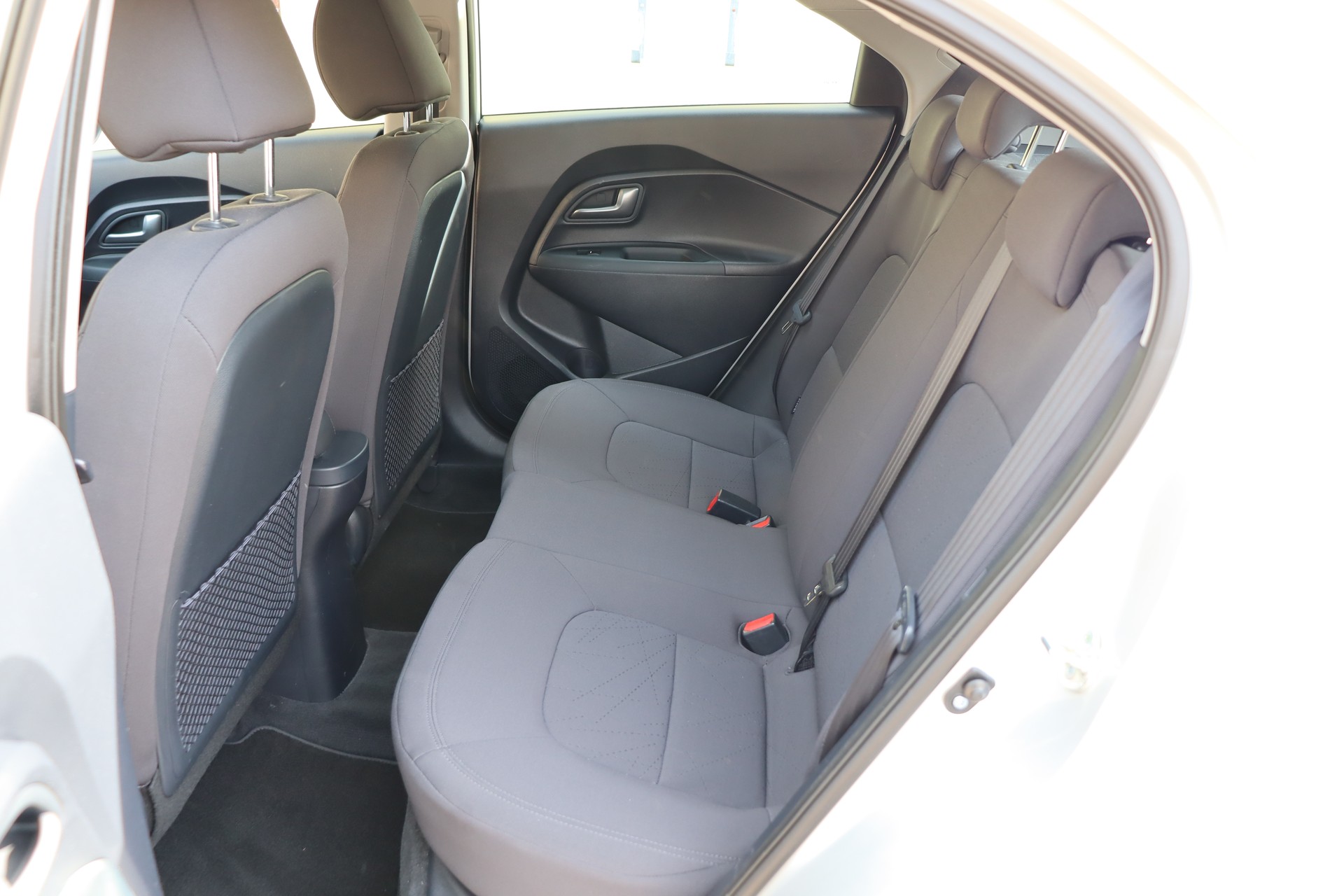 KIA Rio 1.4 CVVT Style-image-12