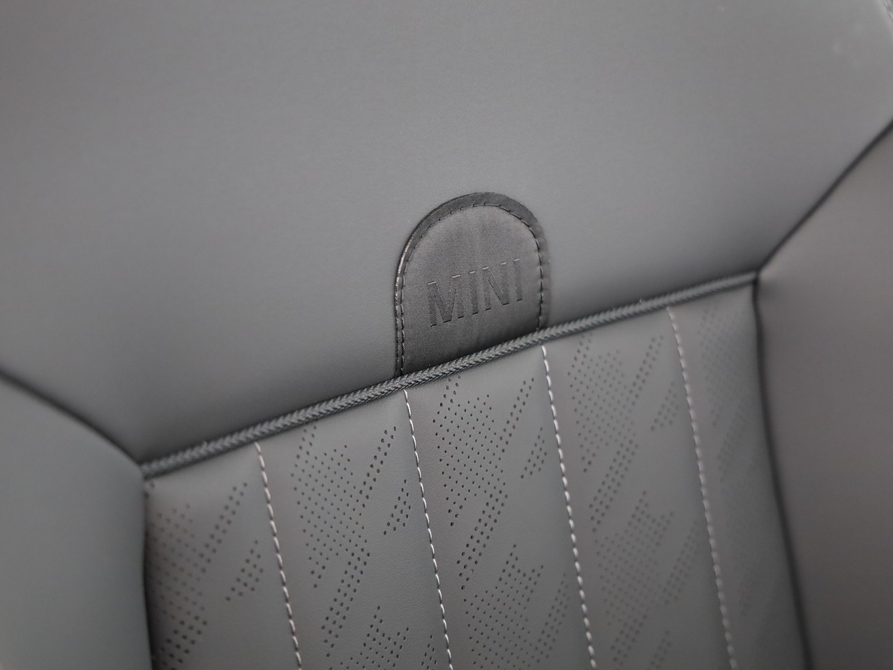 MINI Cooper S DKG-image-15