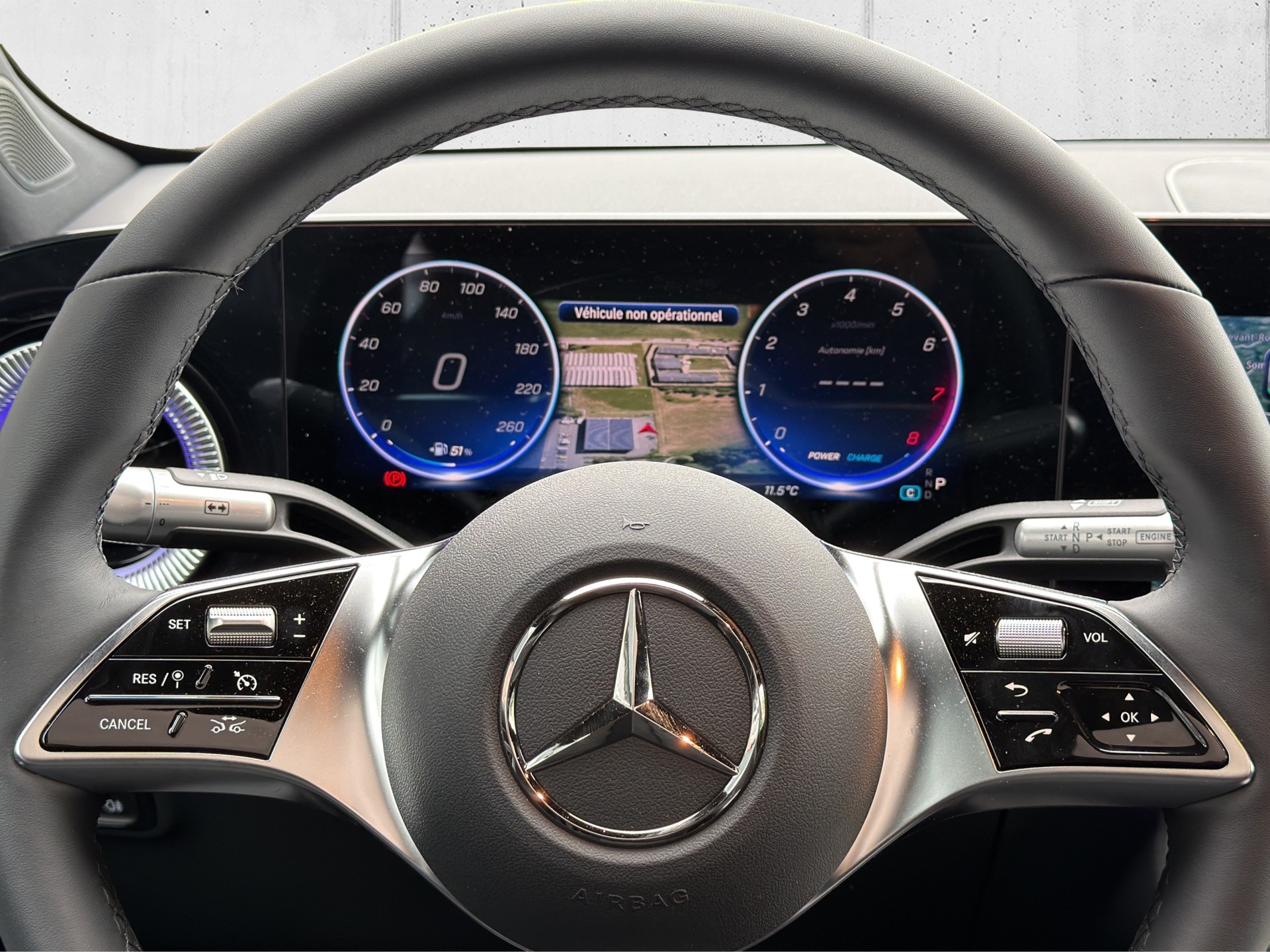 MERCEDES-BENZ CLA 180 8G-DCT-image-15
