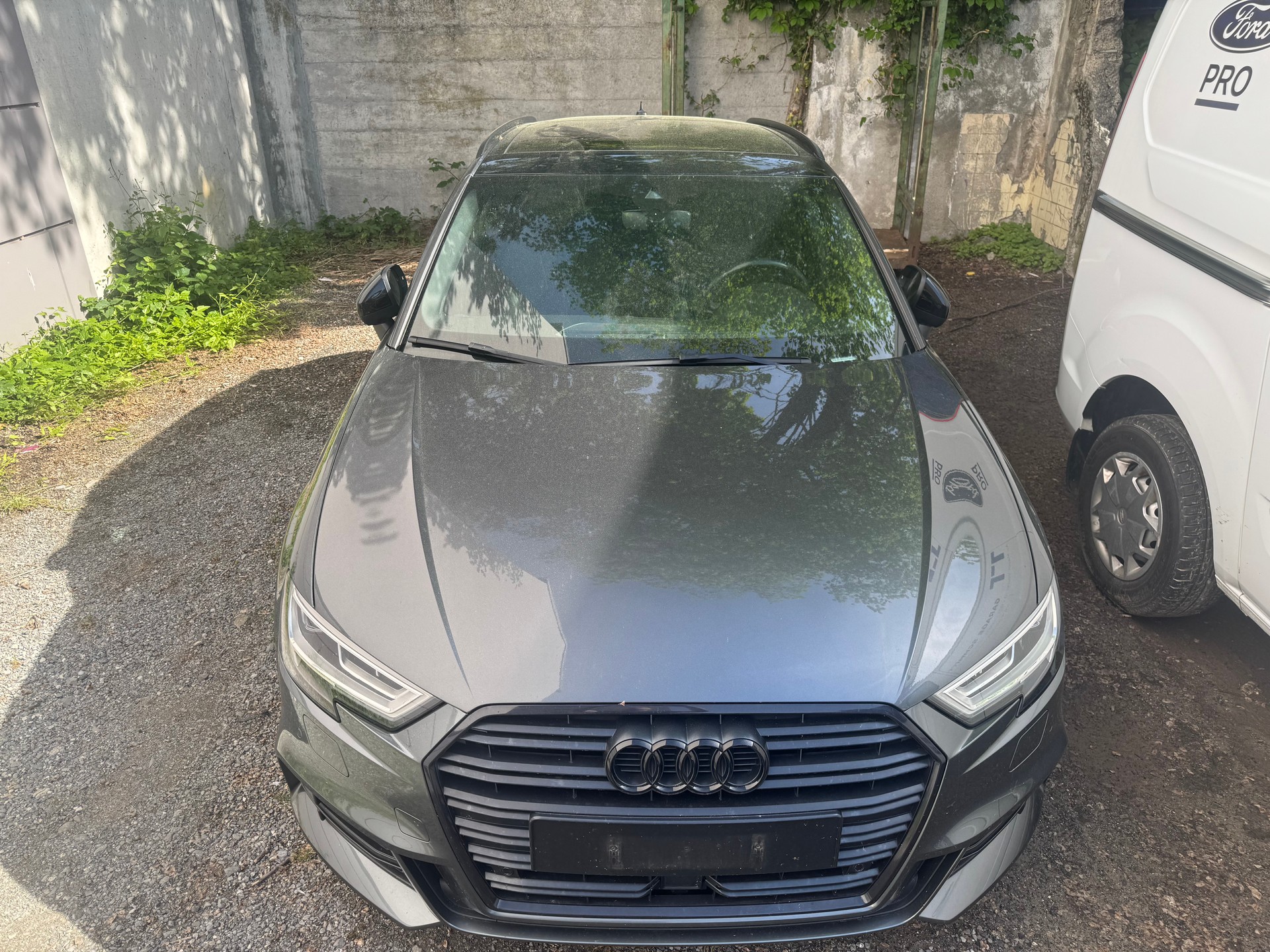 AUDI Q3 2.0 TFSI quattro S-tronic-image-14