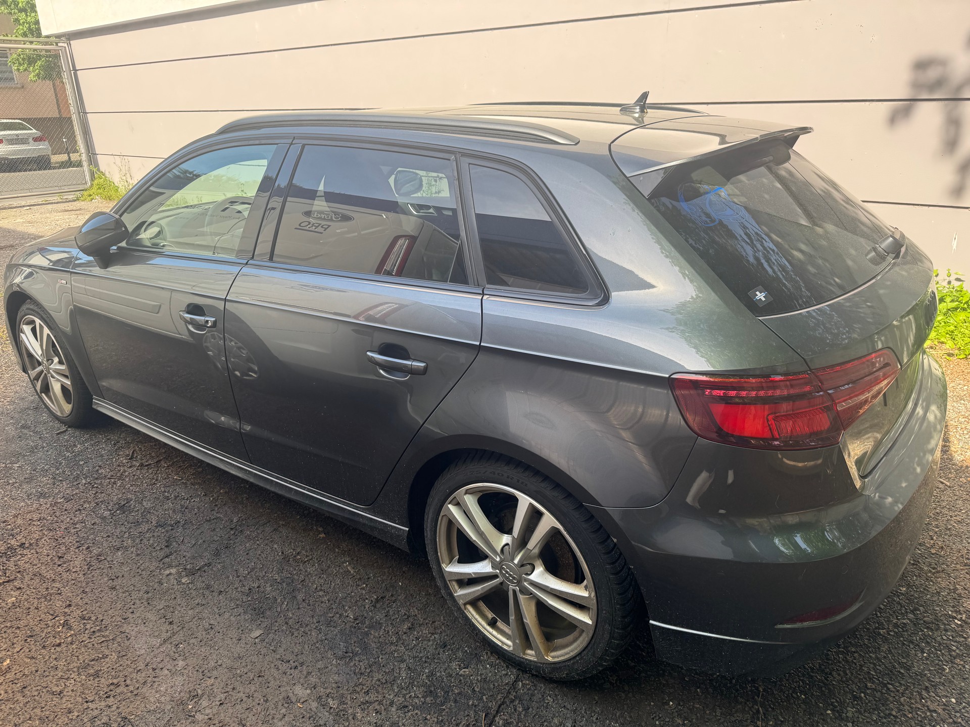 AUDI Q3 2.0 TFSI quattro S-tronic