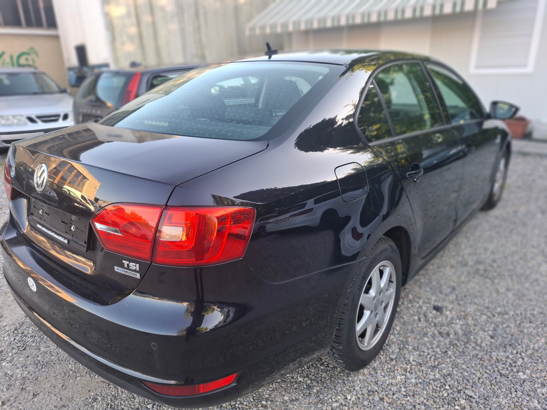 VW Jetta 1.2 TSI BlueMotion Technology Trendline-image-5