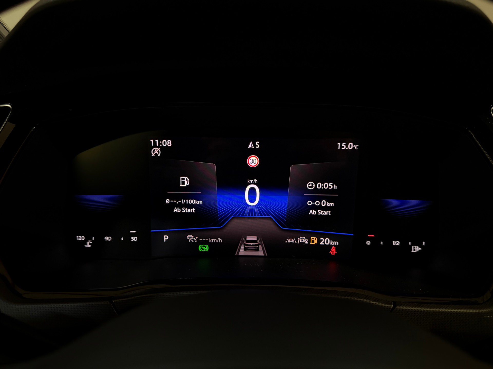 VW Touran 1.5 TSI EVO R-Line DSG Panorama-image-28