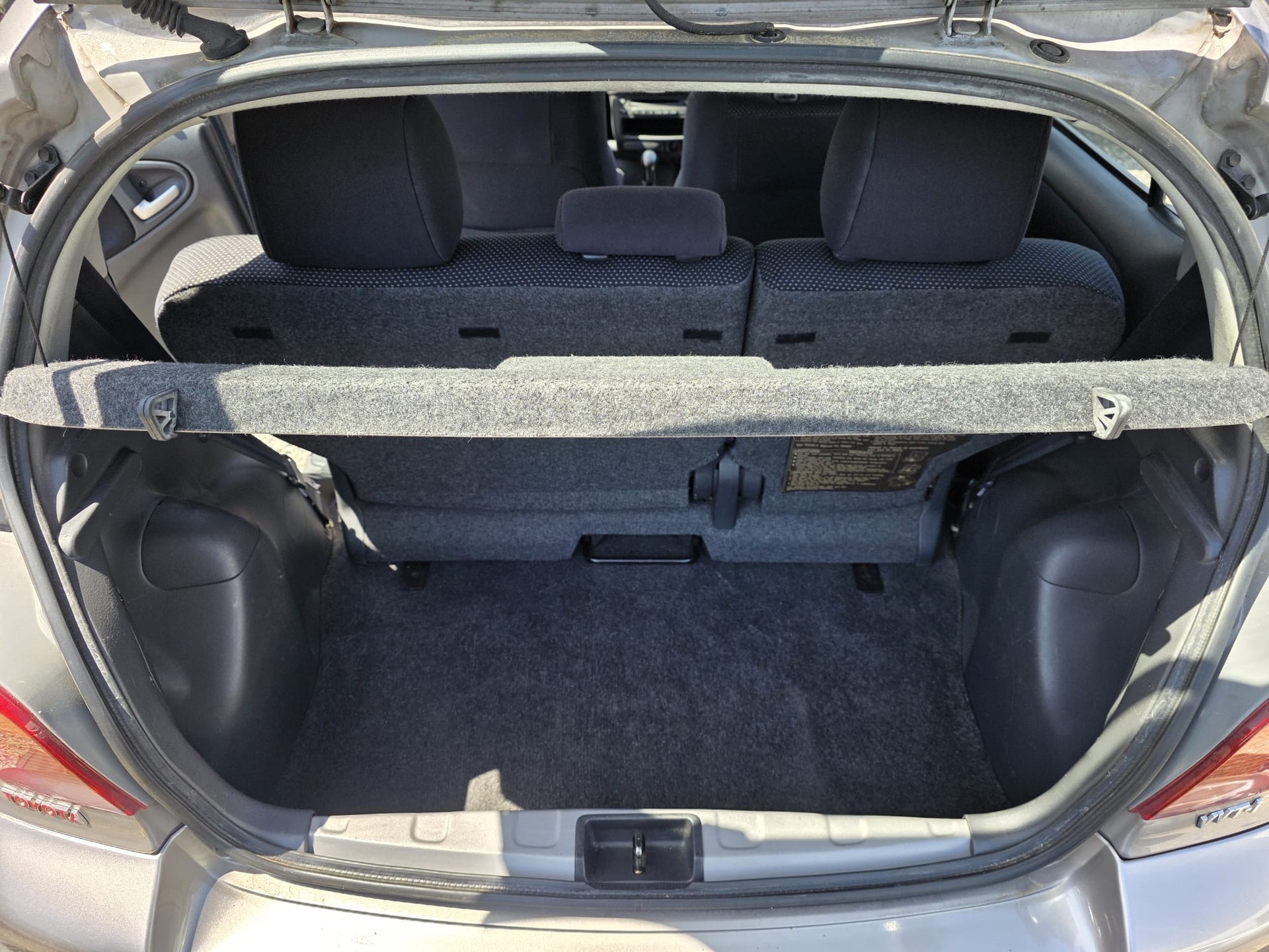 TOYOTA Yaris 1.5 TS-image-12