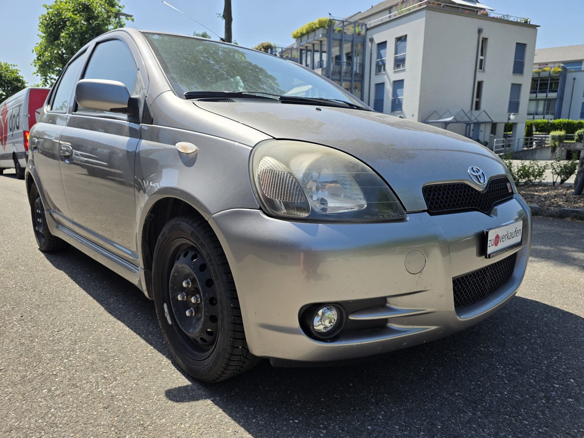 TOYOTA Yaris 1.5 TS-image-2
