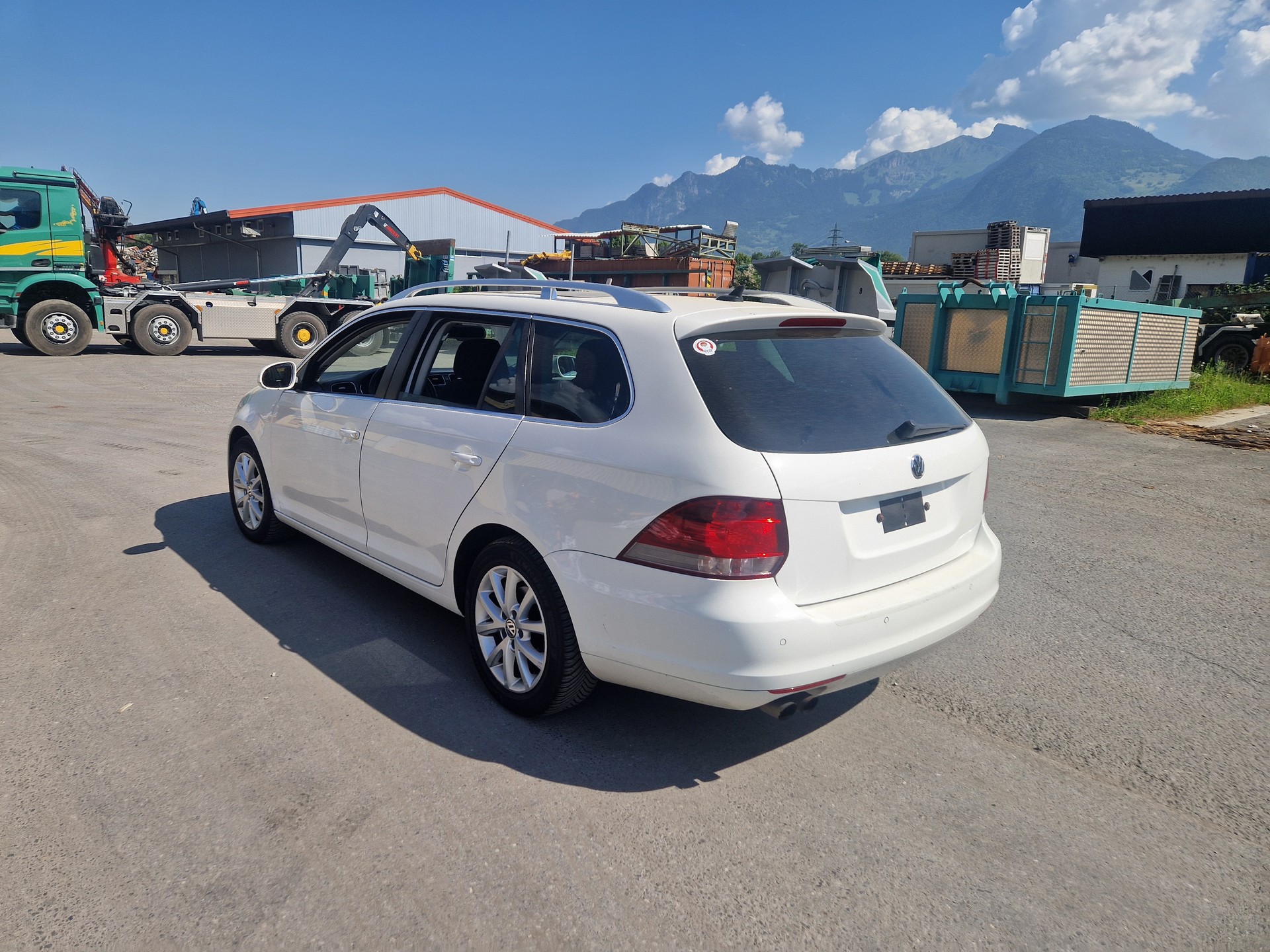 VW Golf Variant 1.4 TSI Comfortline DSG-image-5