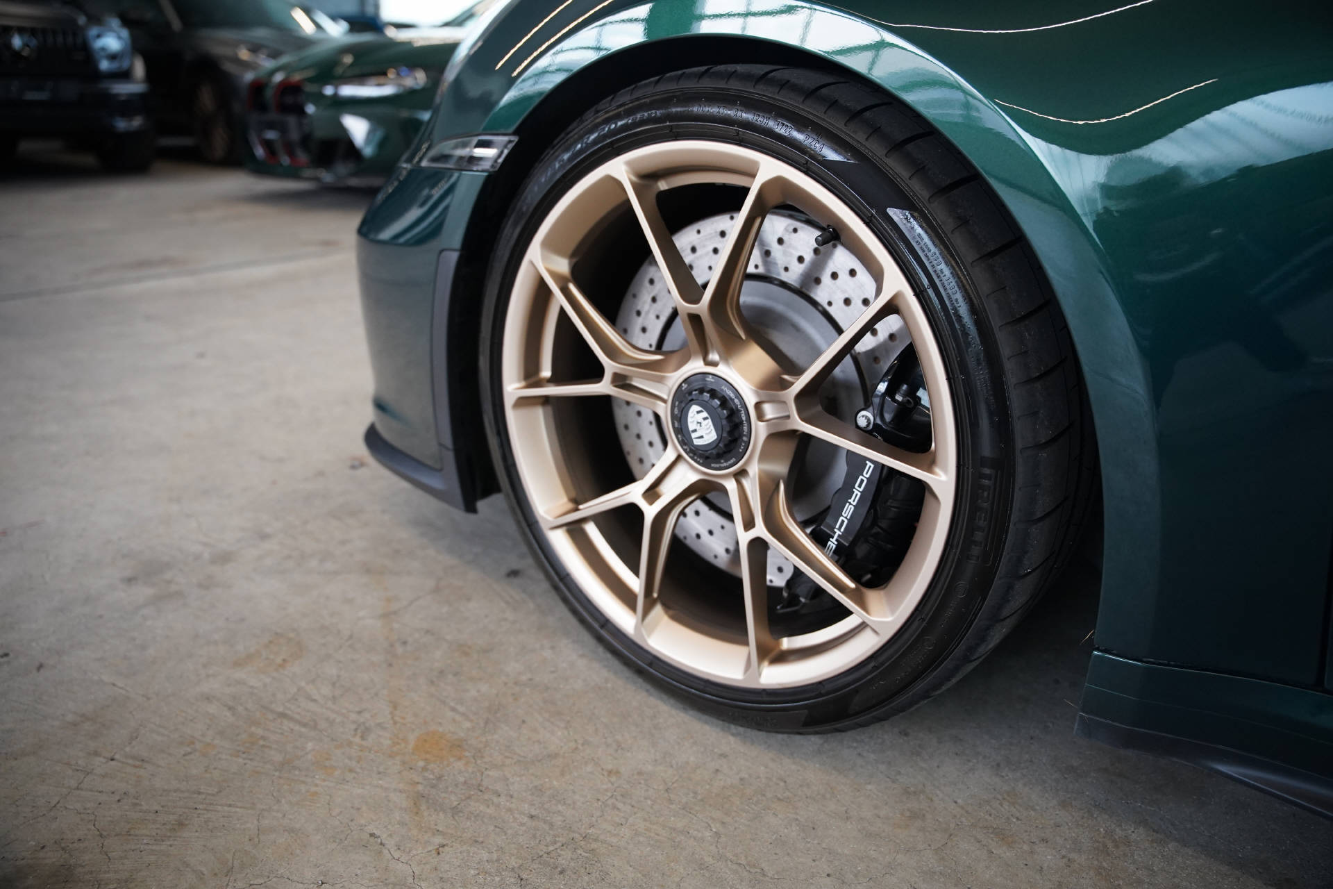 PORSCHE 911 GT3 Touring PDK Racing Green-image-5
