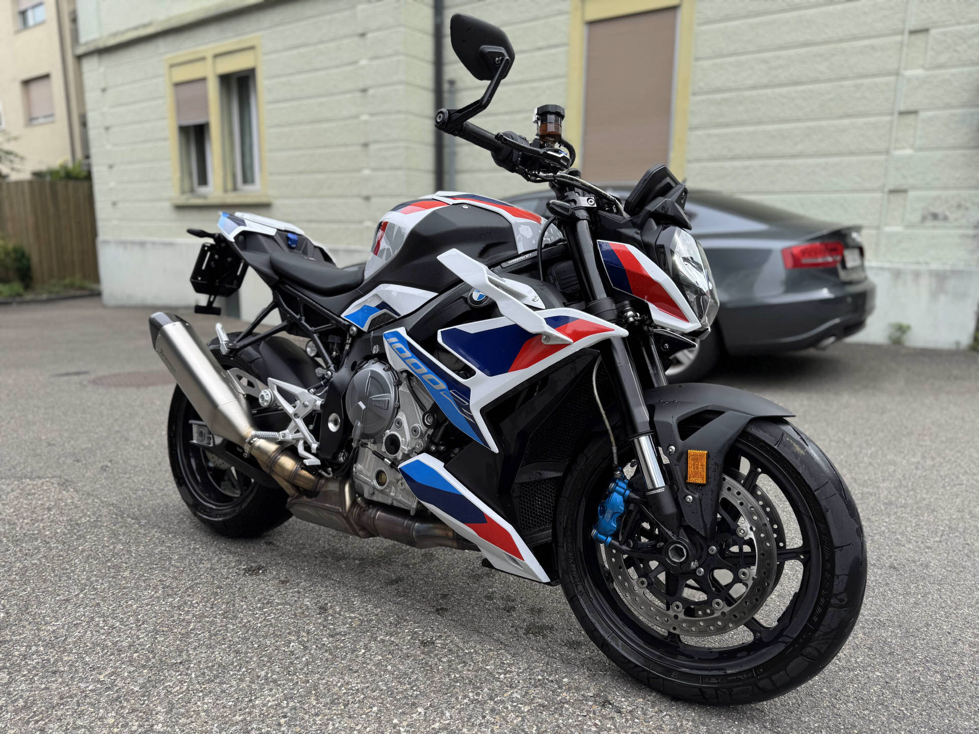 BMW M 1000 R-image-5
