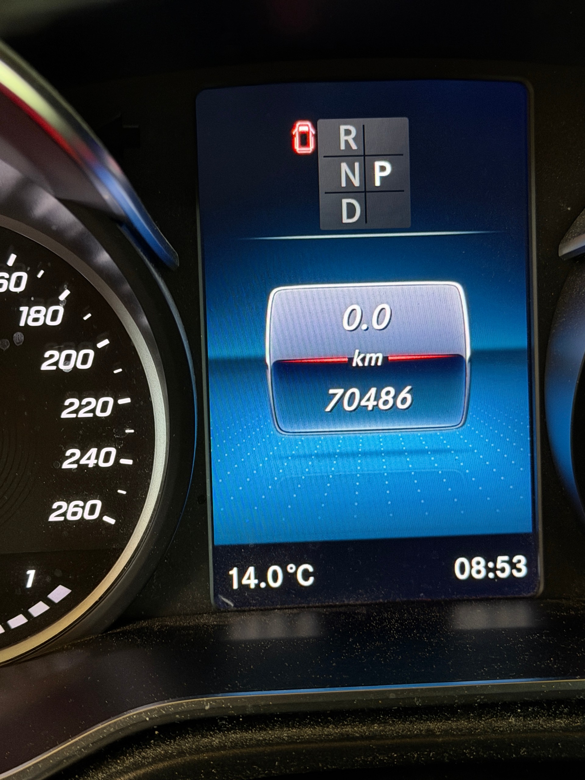 MERCEDES-BENZ V220 d Trend-image-4