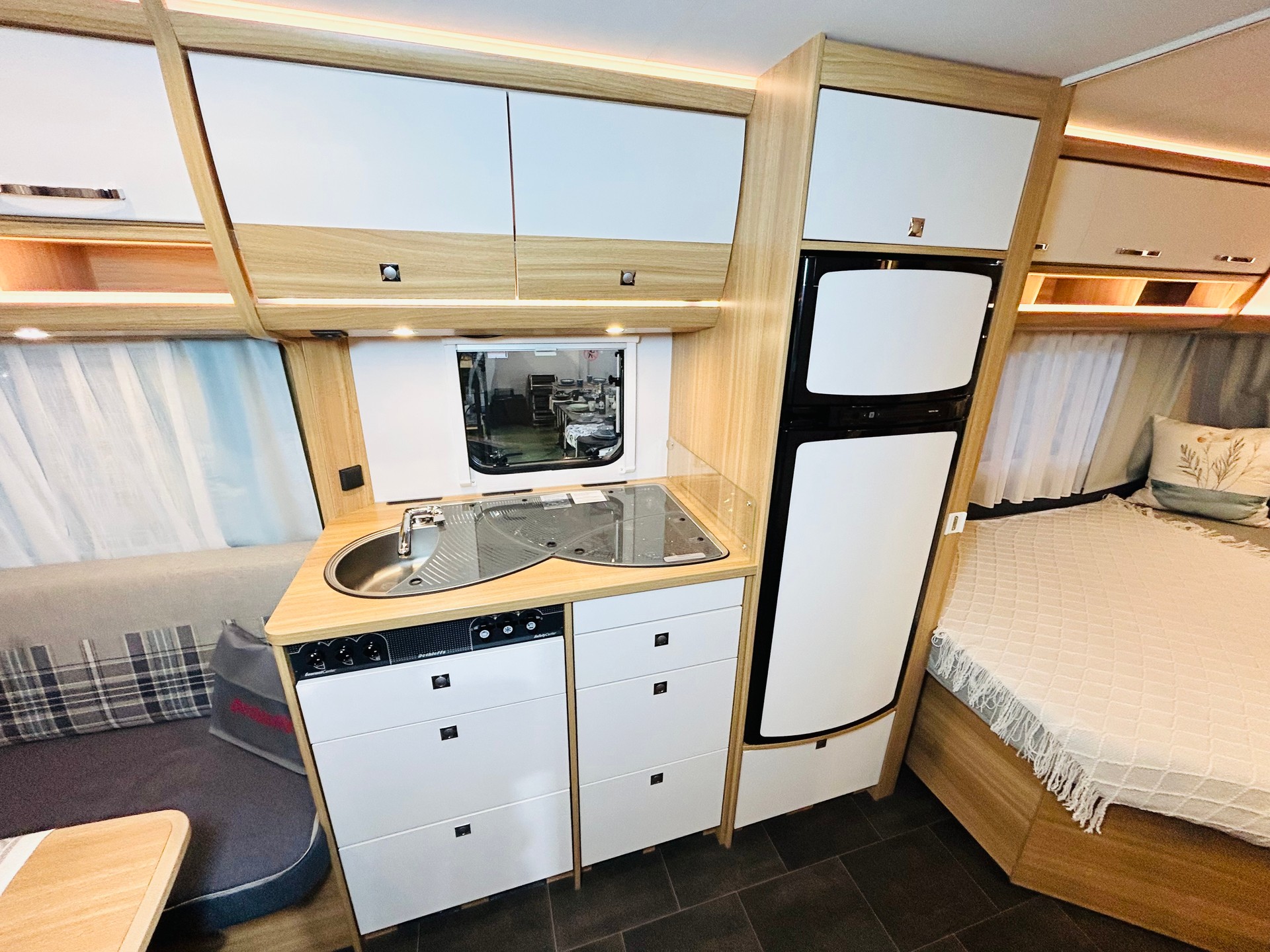 DETHLEFFS Camper 470 FR-image-9